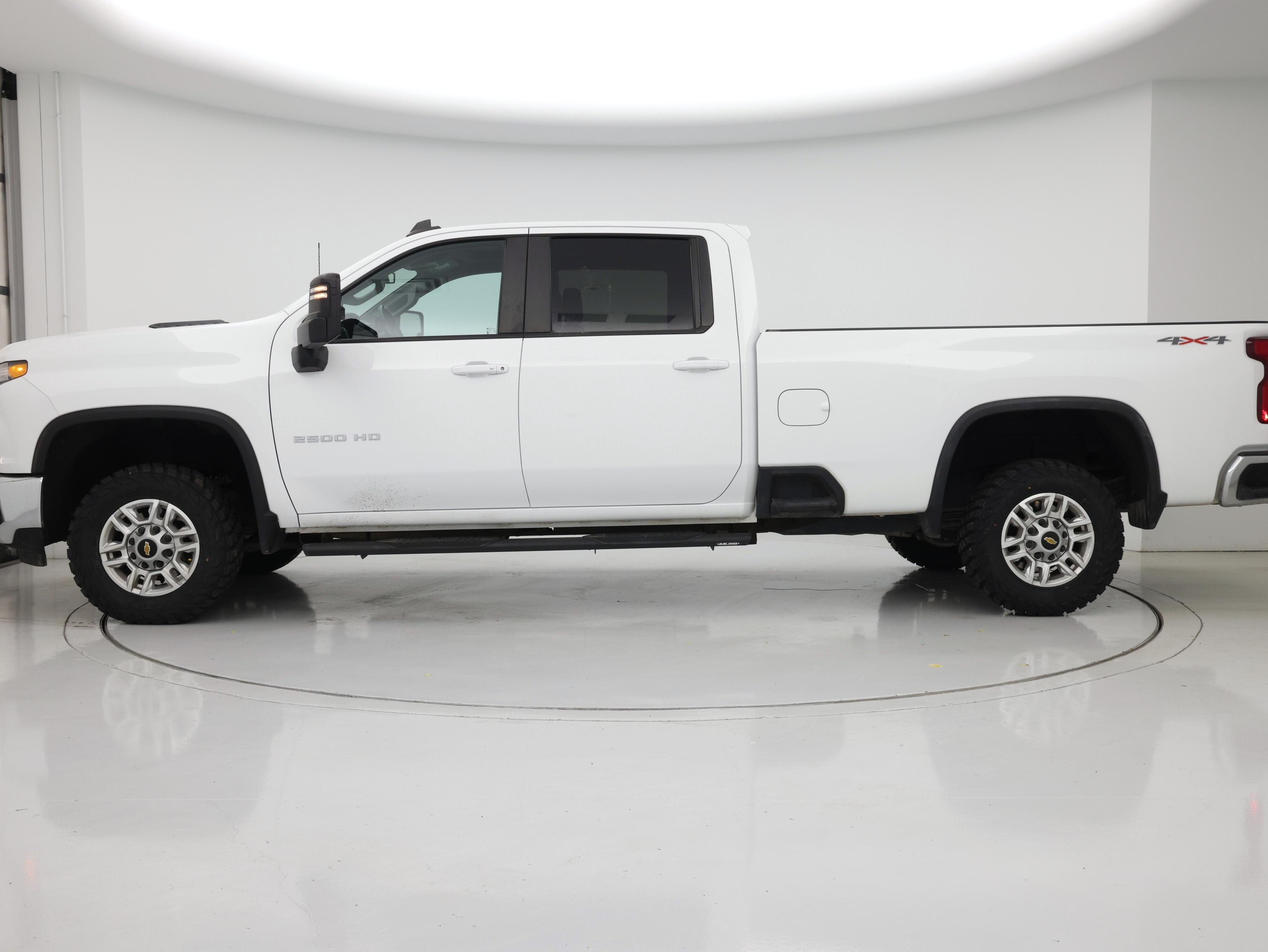 Thumbnail: 2023 Chevrolet Silverado 2500 - 3