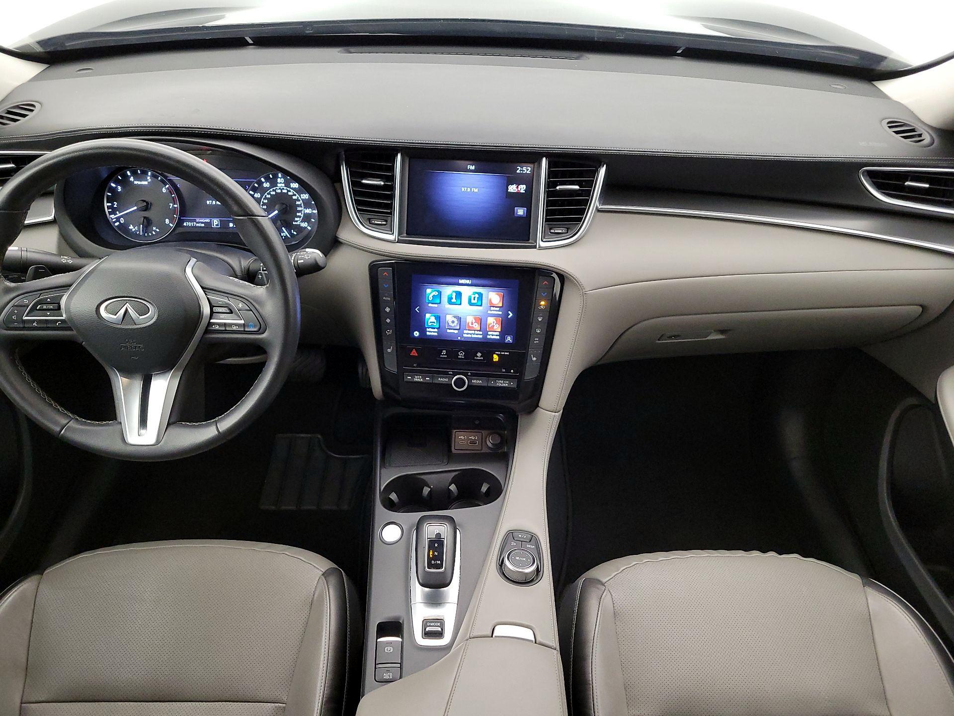 Thumbnail: 2024 INFINITI QX50 - 9