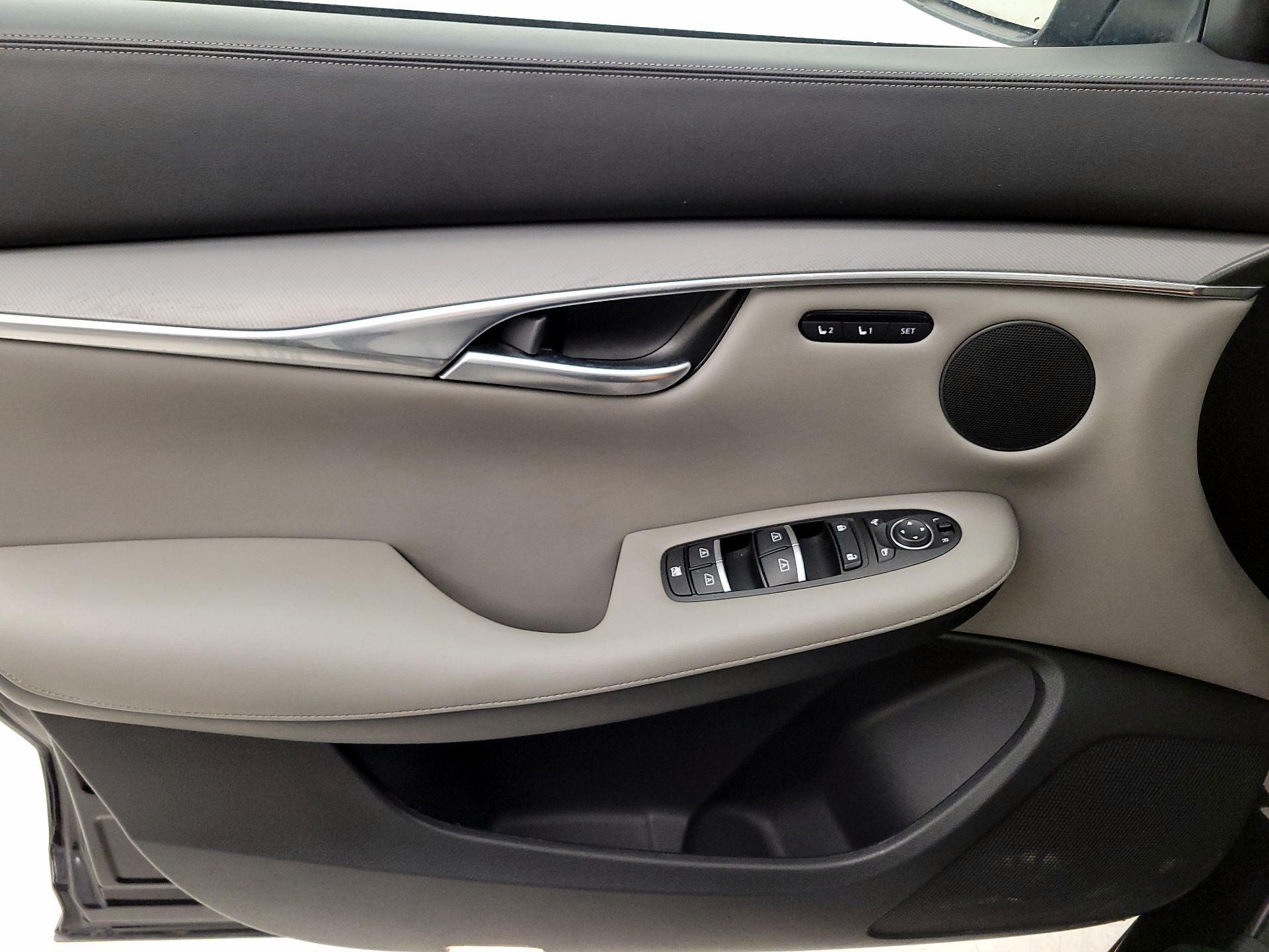 Thumbnail: 2024 INFINITI QX50 - 12