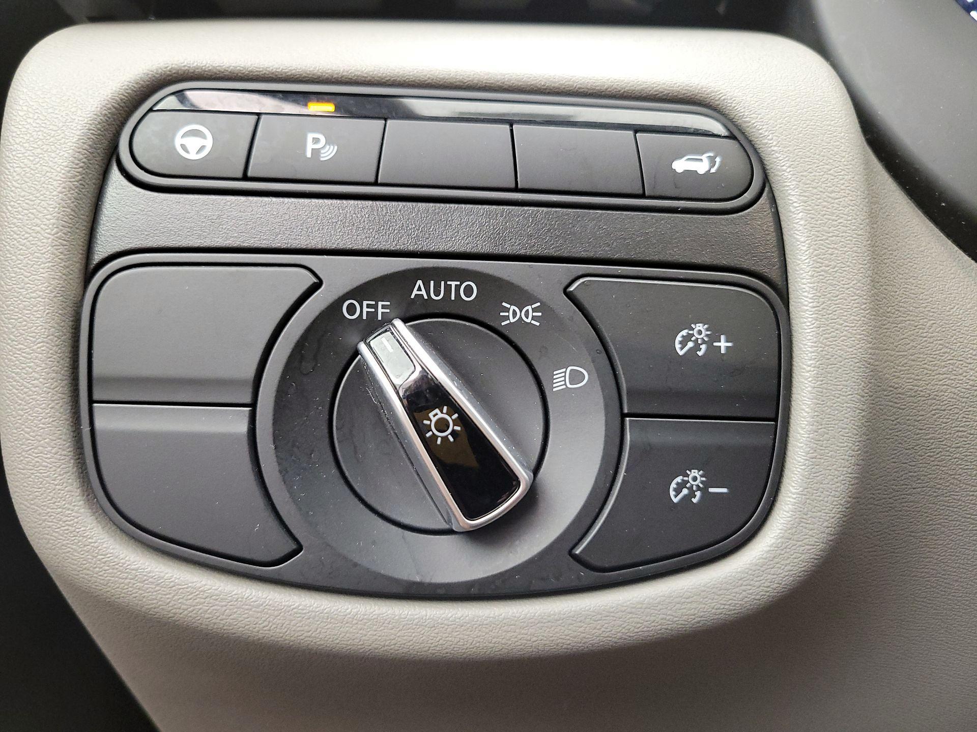 Thumbnail: 2024 INFINITI QX50 - 13