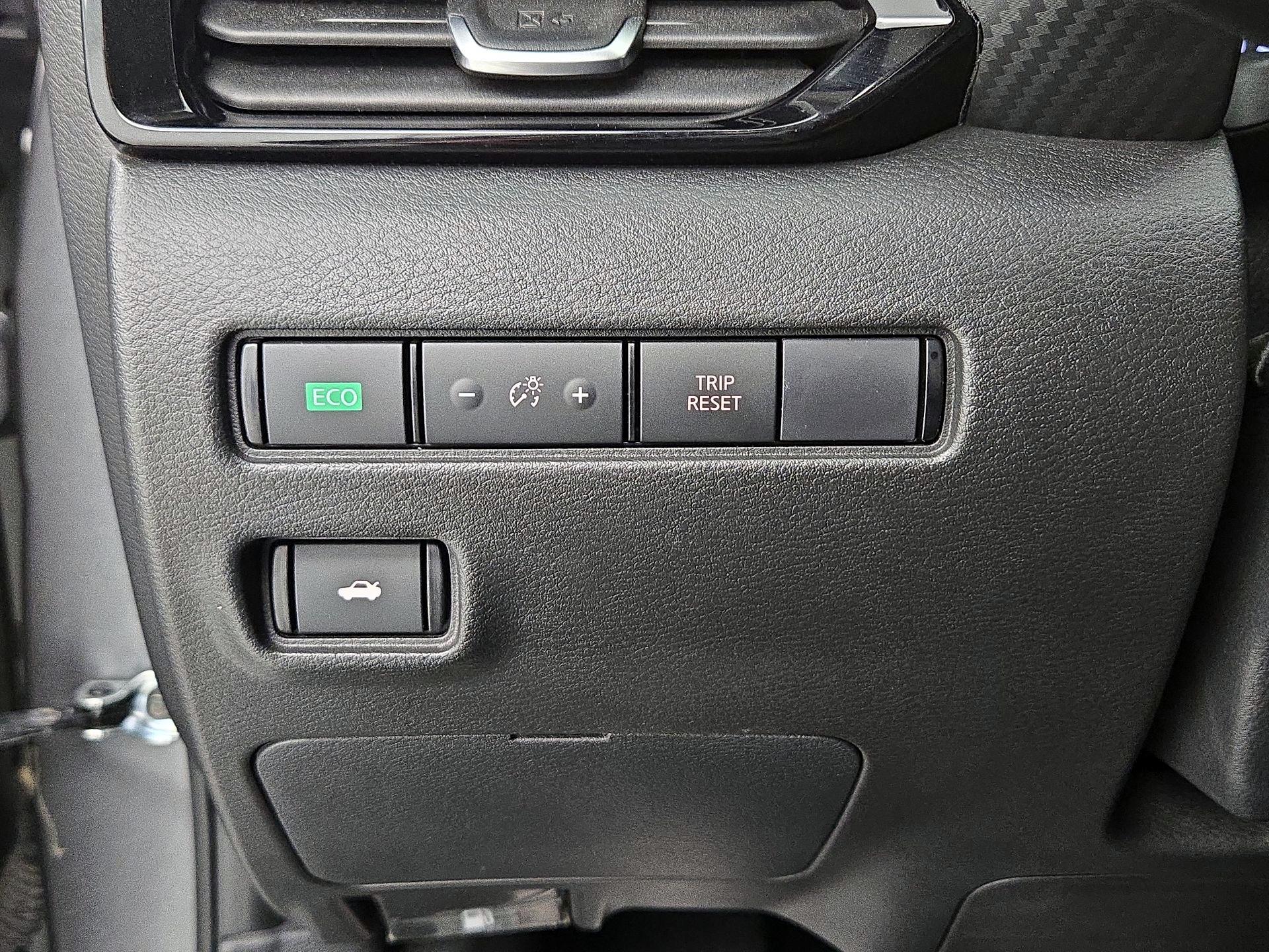 Thumbnail: 2023 Nissan Sentra - 13