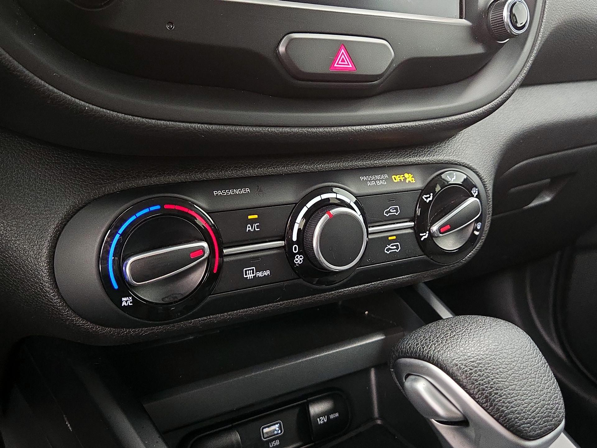 Thumbnail: 2023 Kia Soul - 16