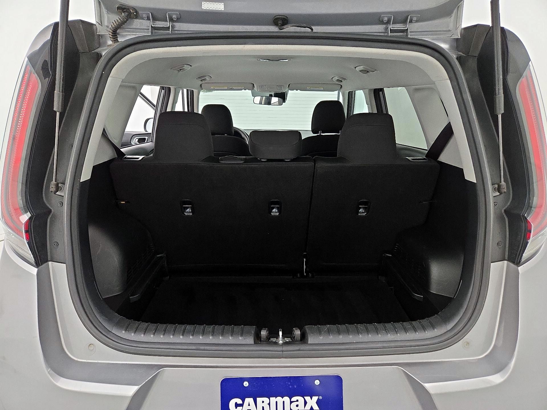 Thumbnail: 2023 Kia Soul - 20