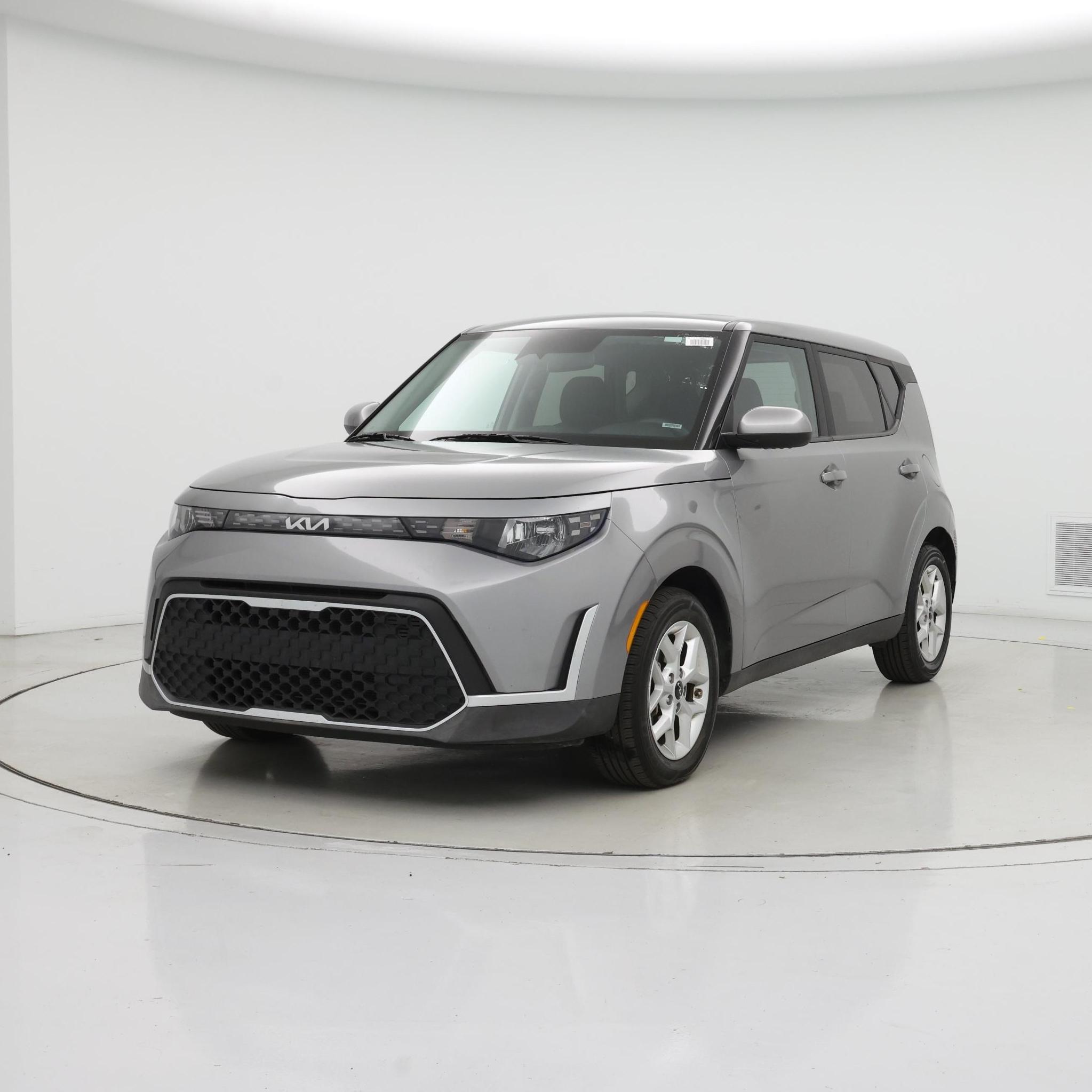 Thumbnail: 2023 Kia Soul - 4