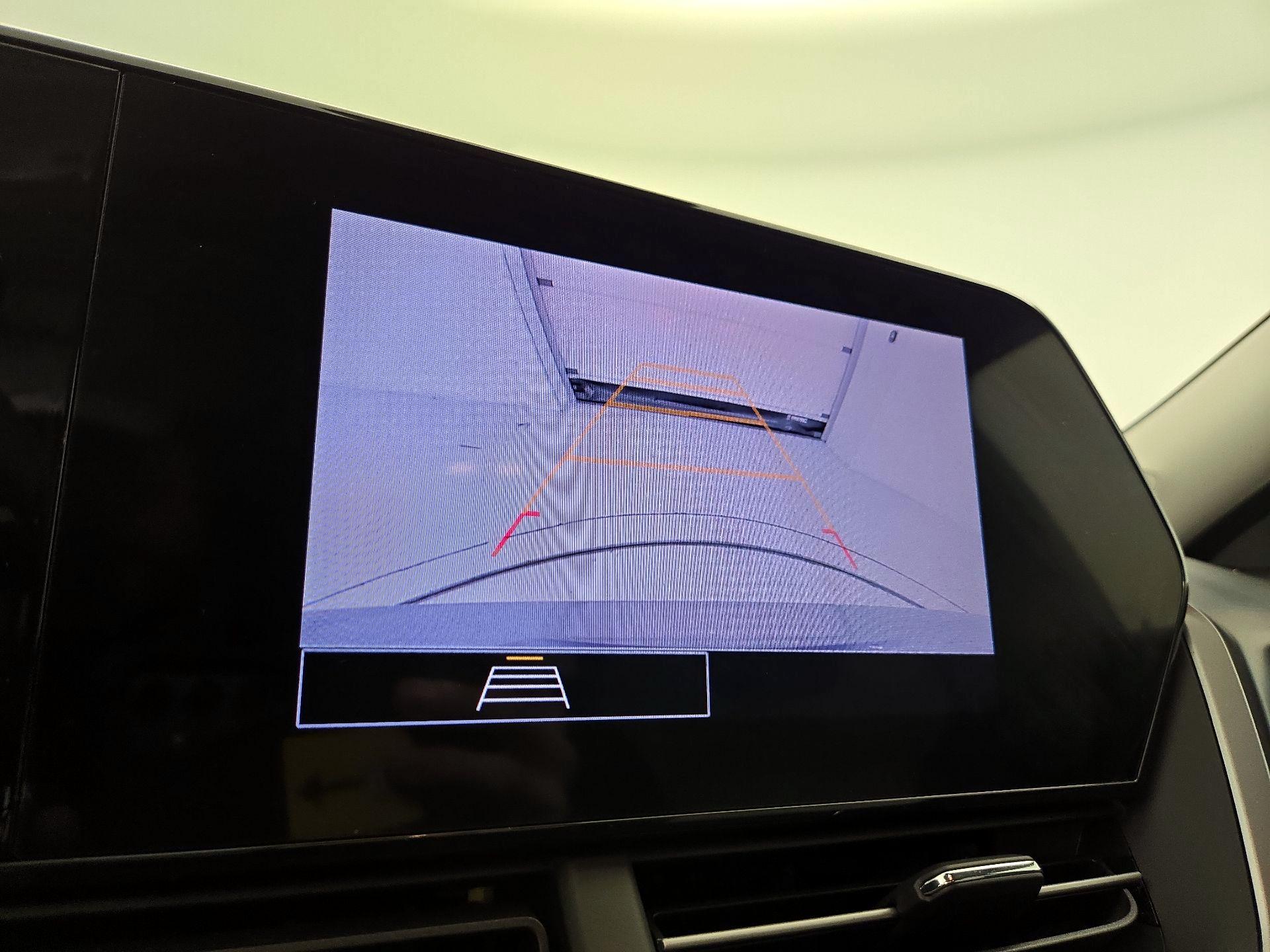 Thumbnail: 2024 Chevrolet Trax - 14