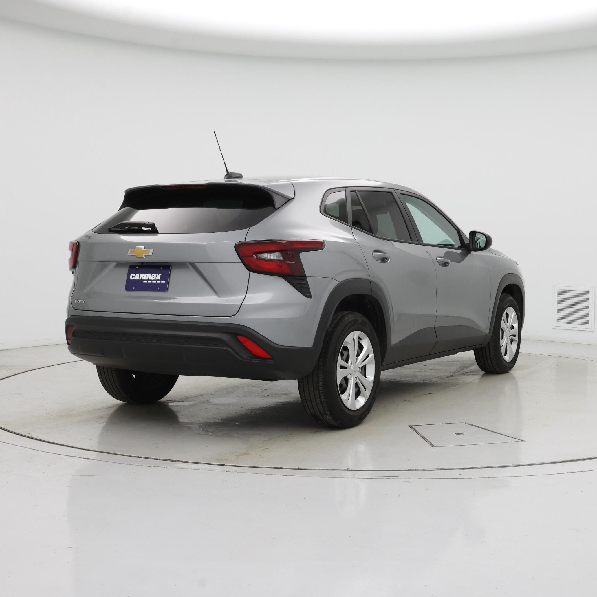 Thumbnail: 2024 Chevrolet Trax - 8