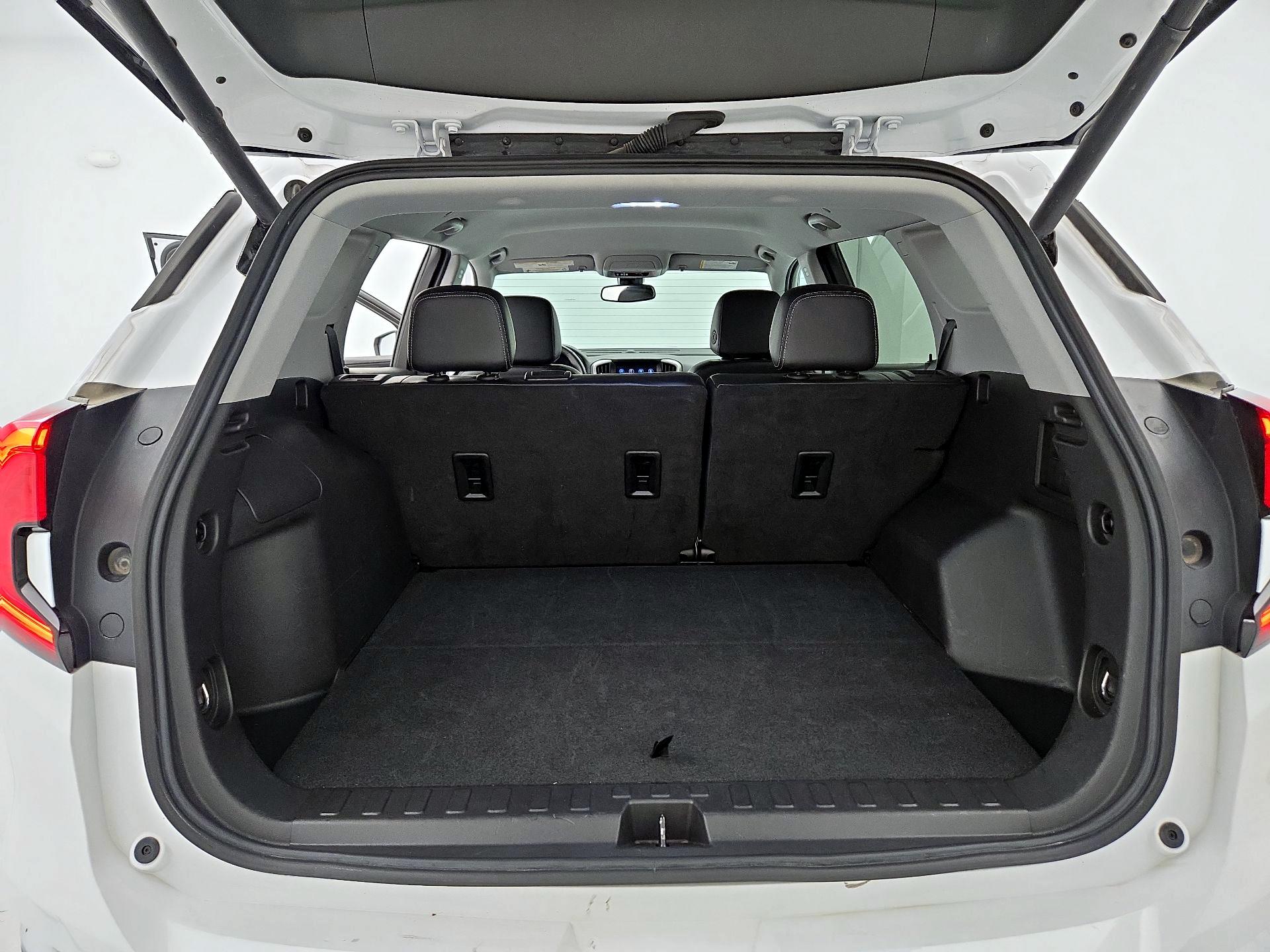 Thumbnail: 2024 GMC Terrain - 20