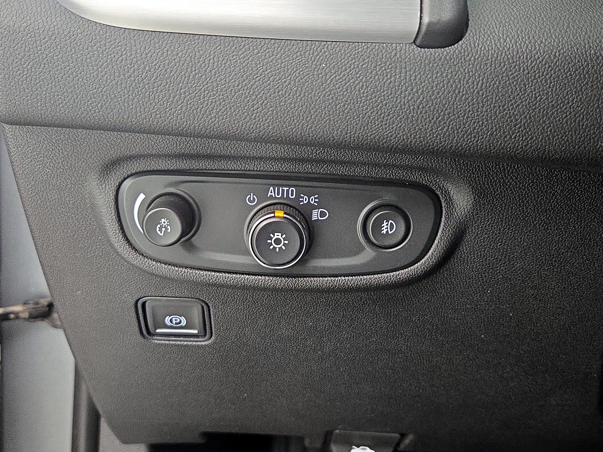 Thumbnail: 2024 GMC Terrain - 13