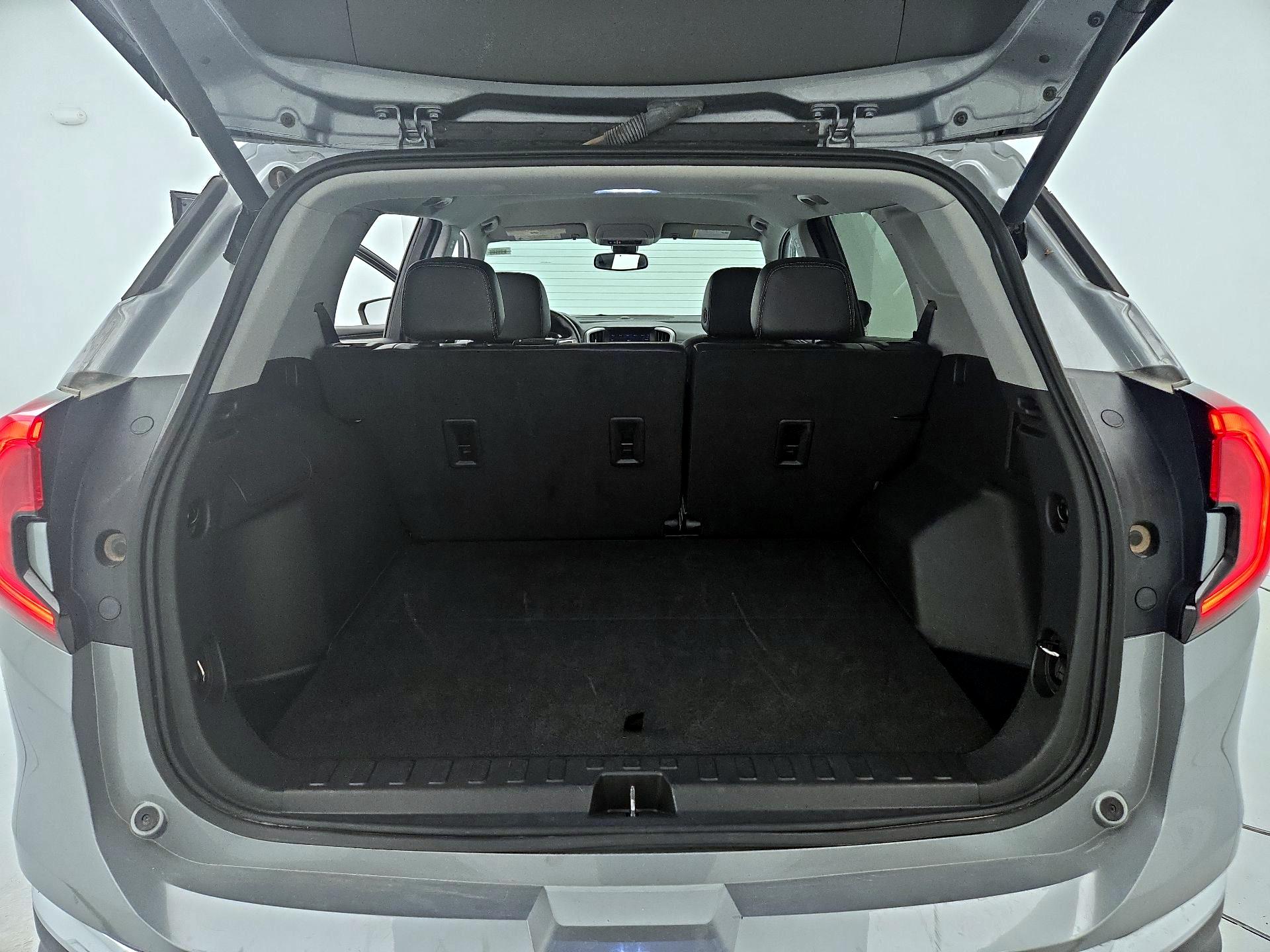 Thumbnail: 2024 GMC Terrain - 20