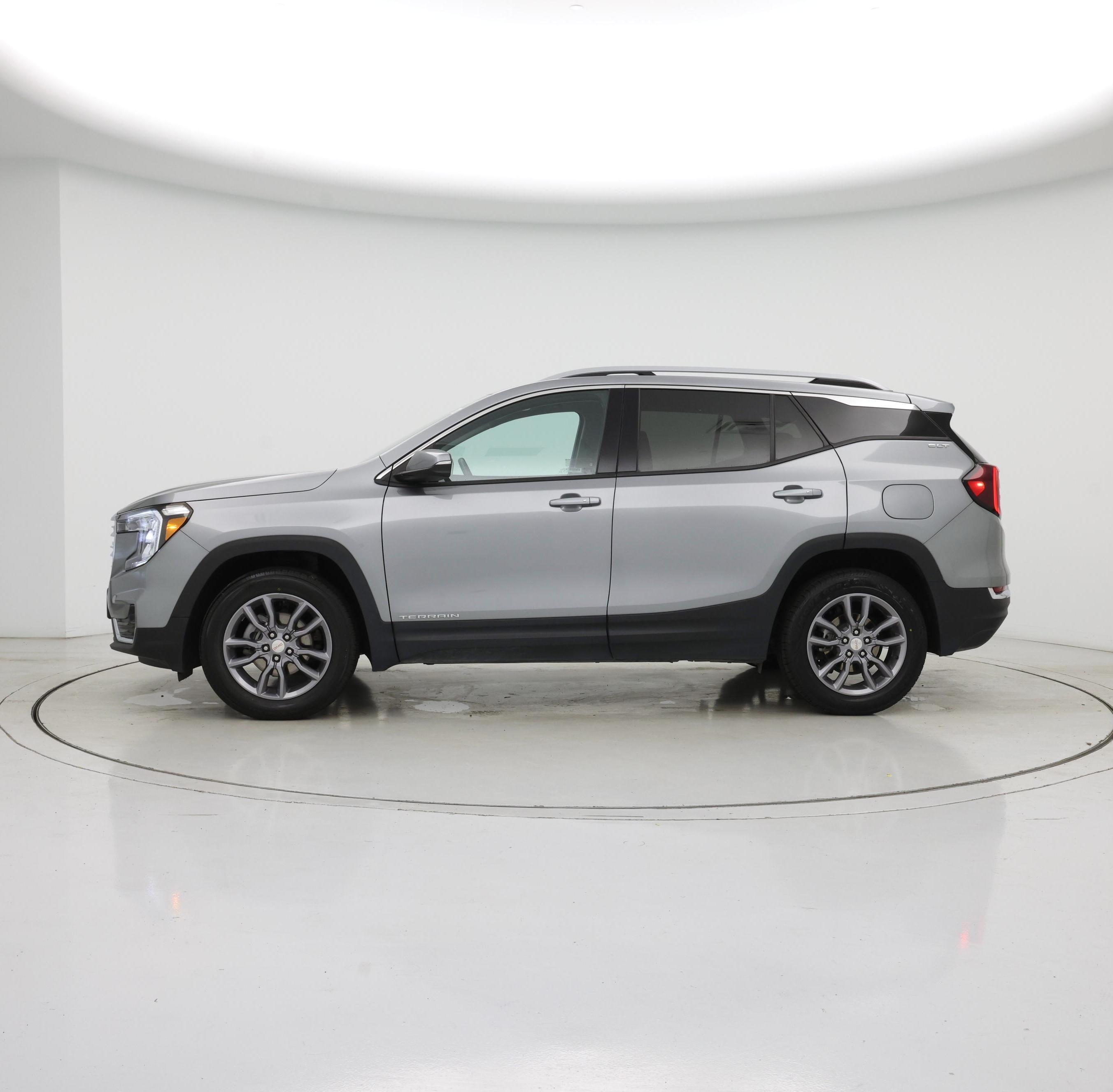 Thumbnail: 2024 GMC Terrain - 3