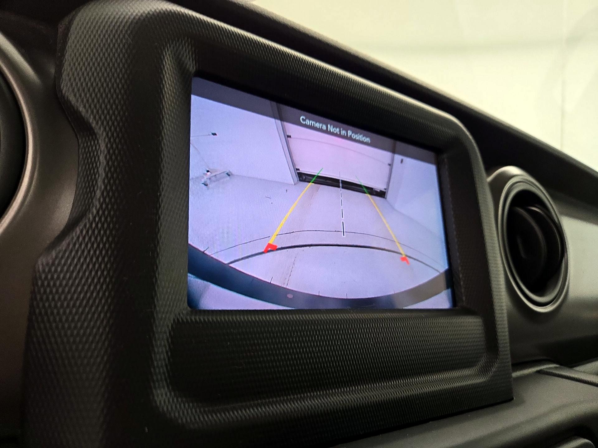 Thumbnail: 2021 Jeep Wrangler - 14