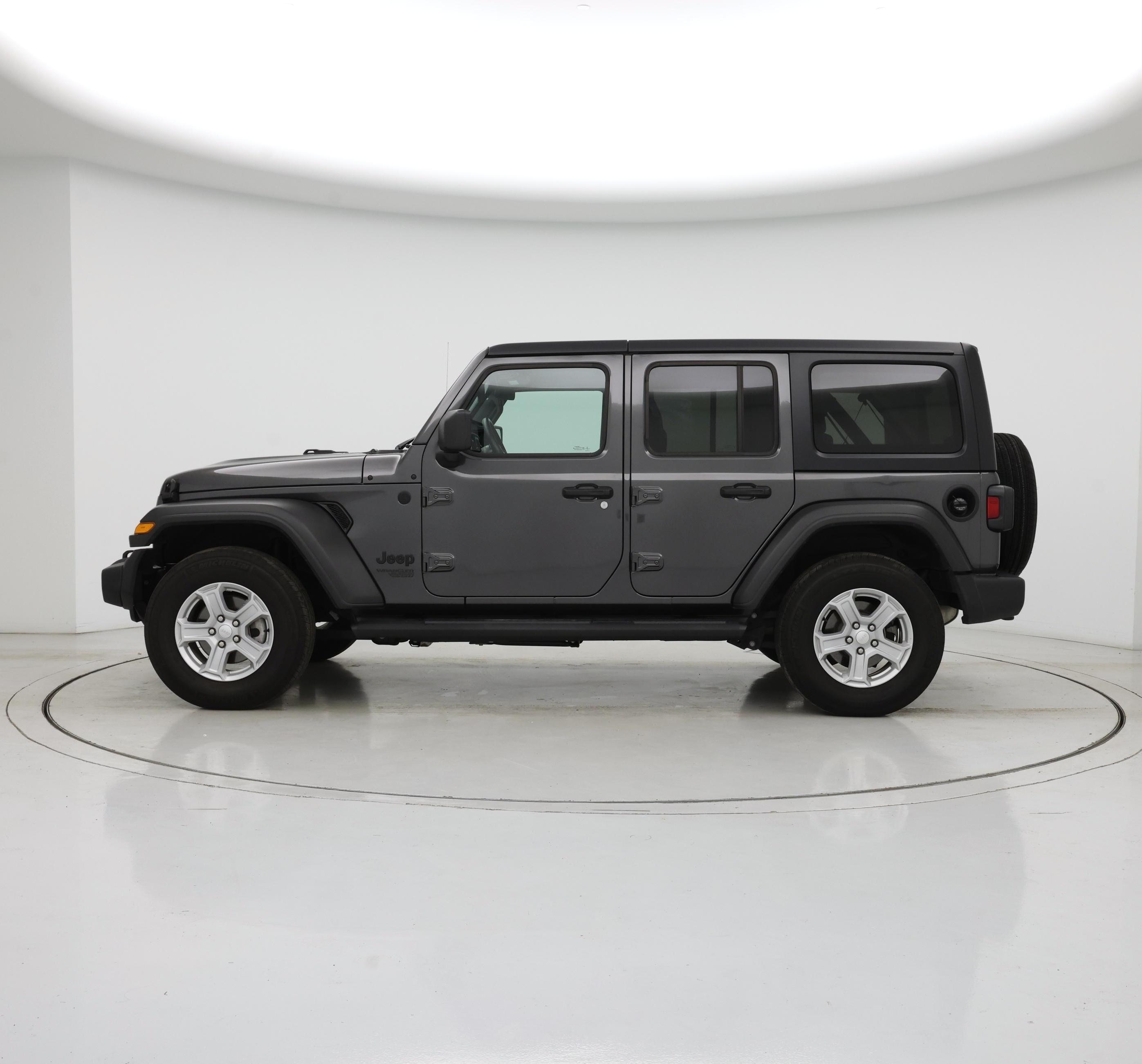 Thumbnail: 2021 Jeep Wrangler - 3