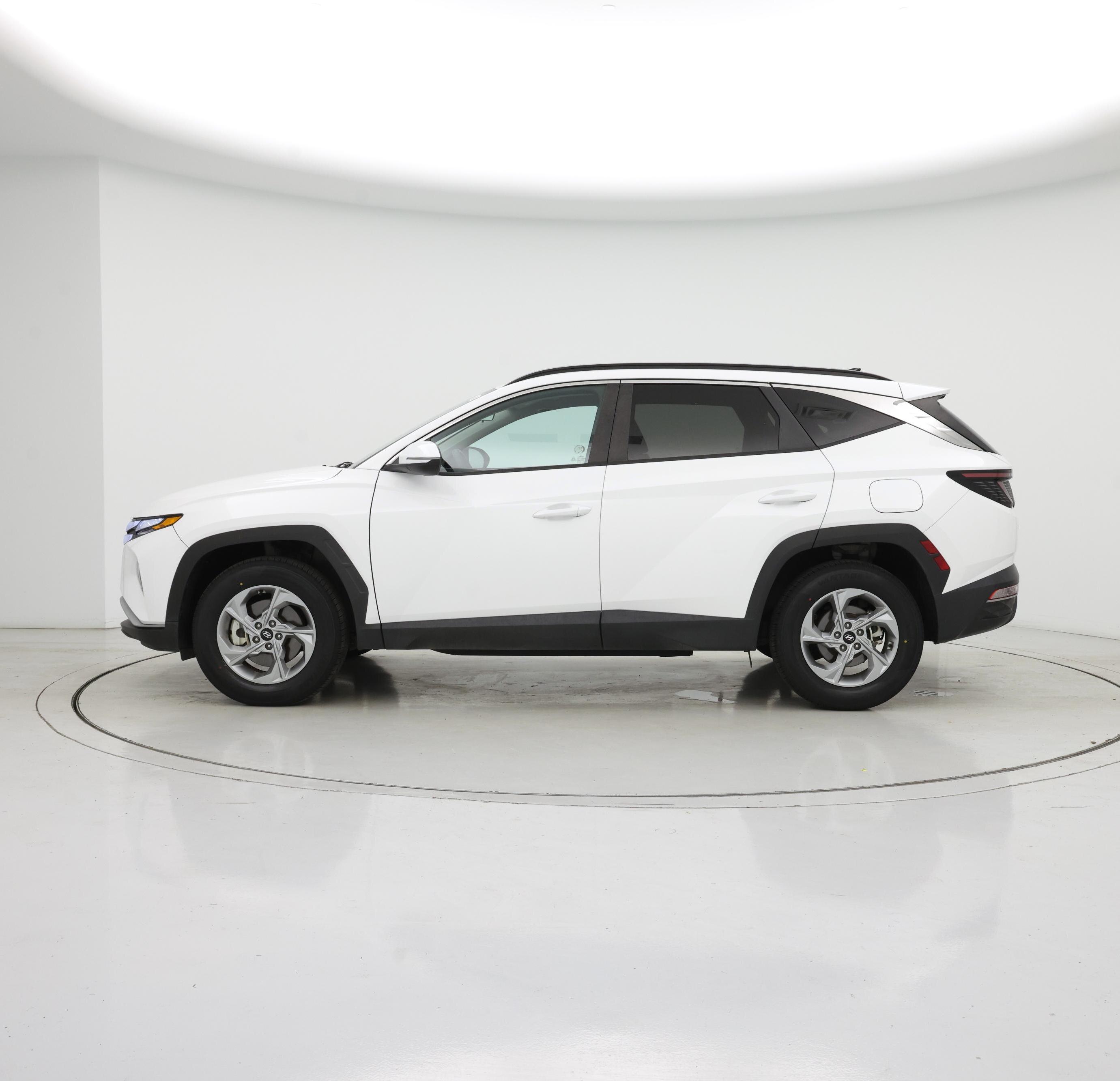 Thumbnail: 2023 Hyundai Tucson - 3