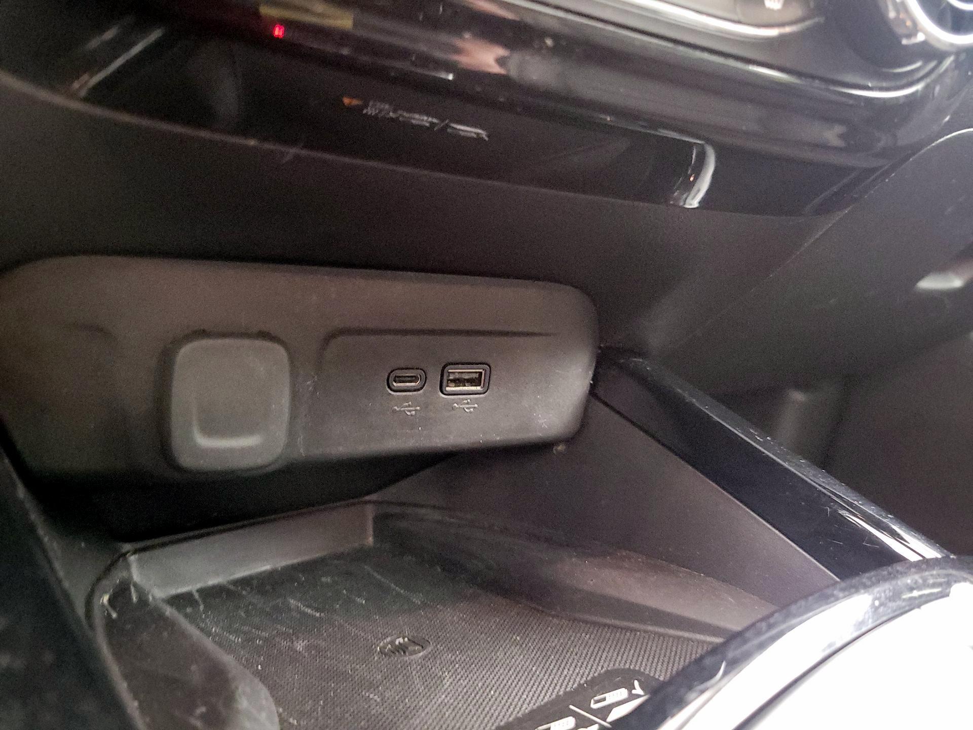 Thumbnail: 2024 Chevrolet Trax - 18