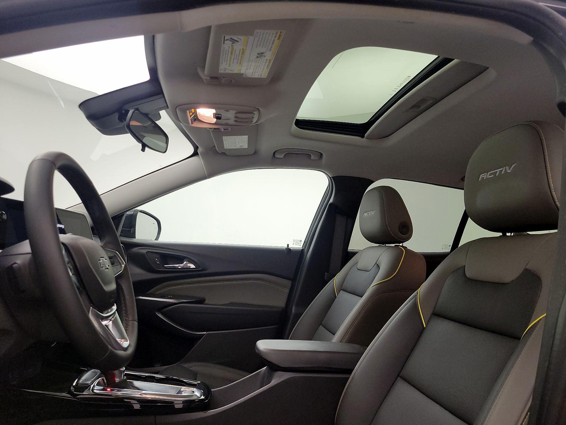 Thumbnail: 2024 Chevrolet Trax - 19