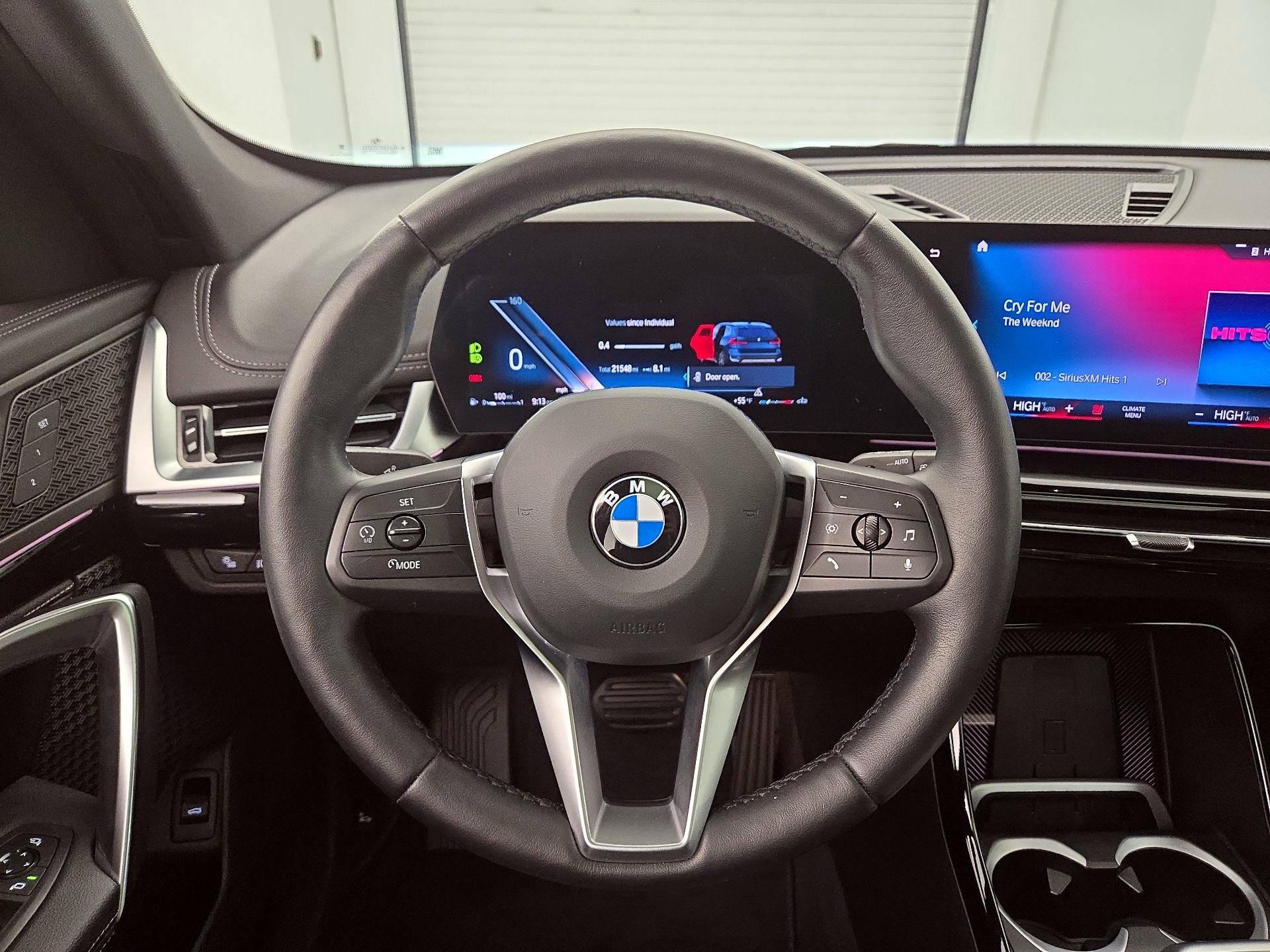 Thumbnail: 2023 BMW X1 - 10