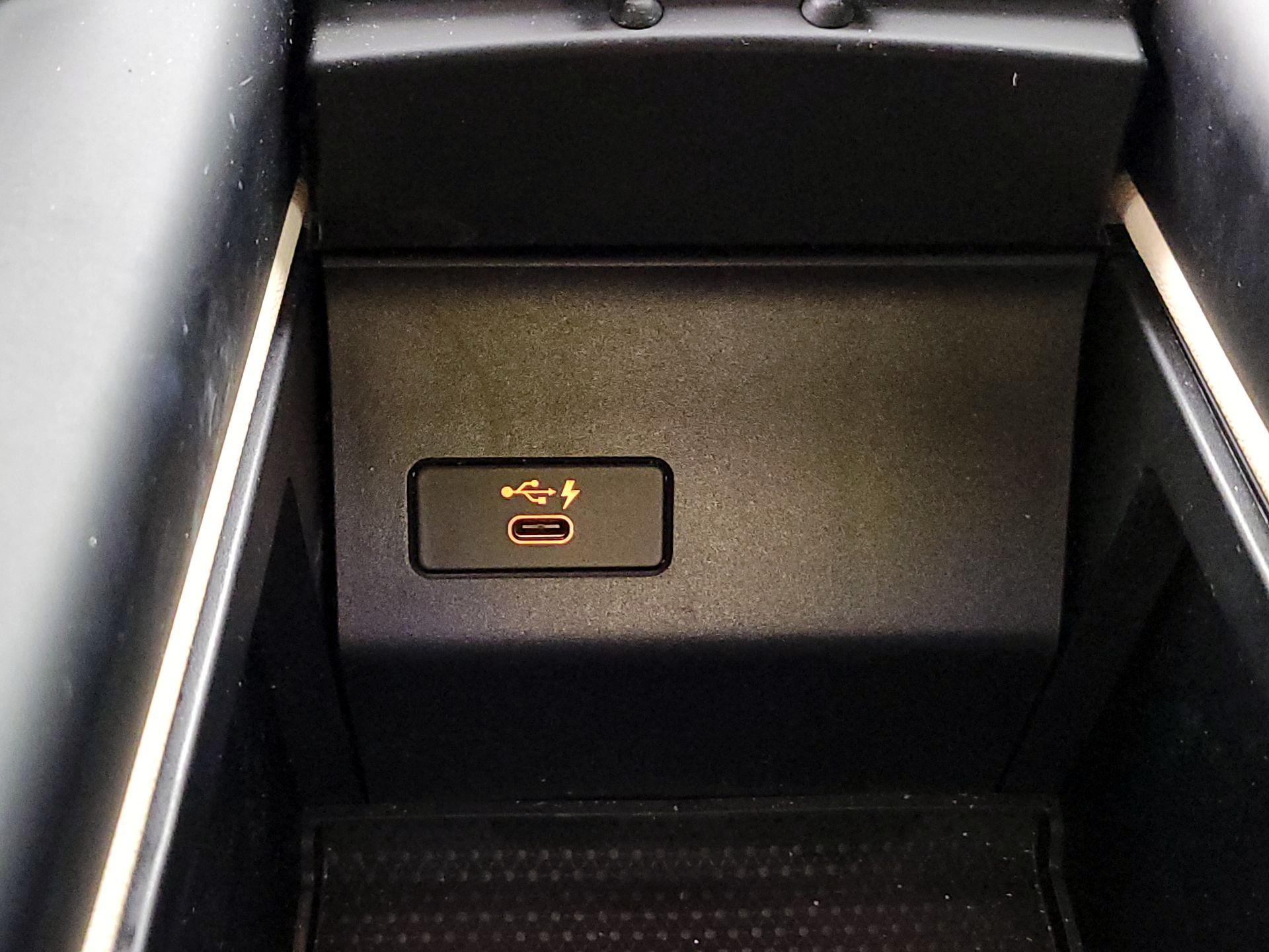 Thumbnail: 2020 BMW X5 - 19