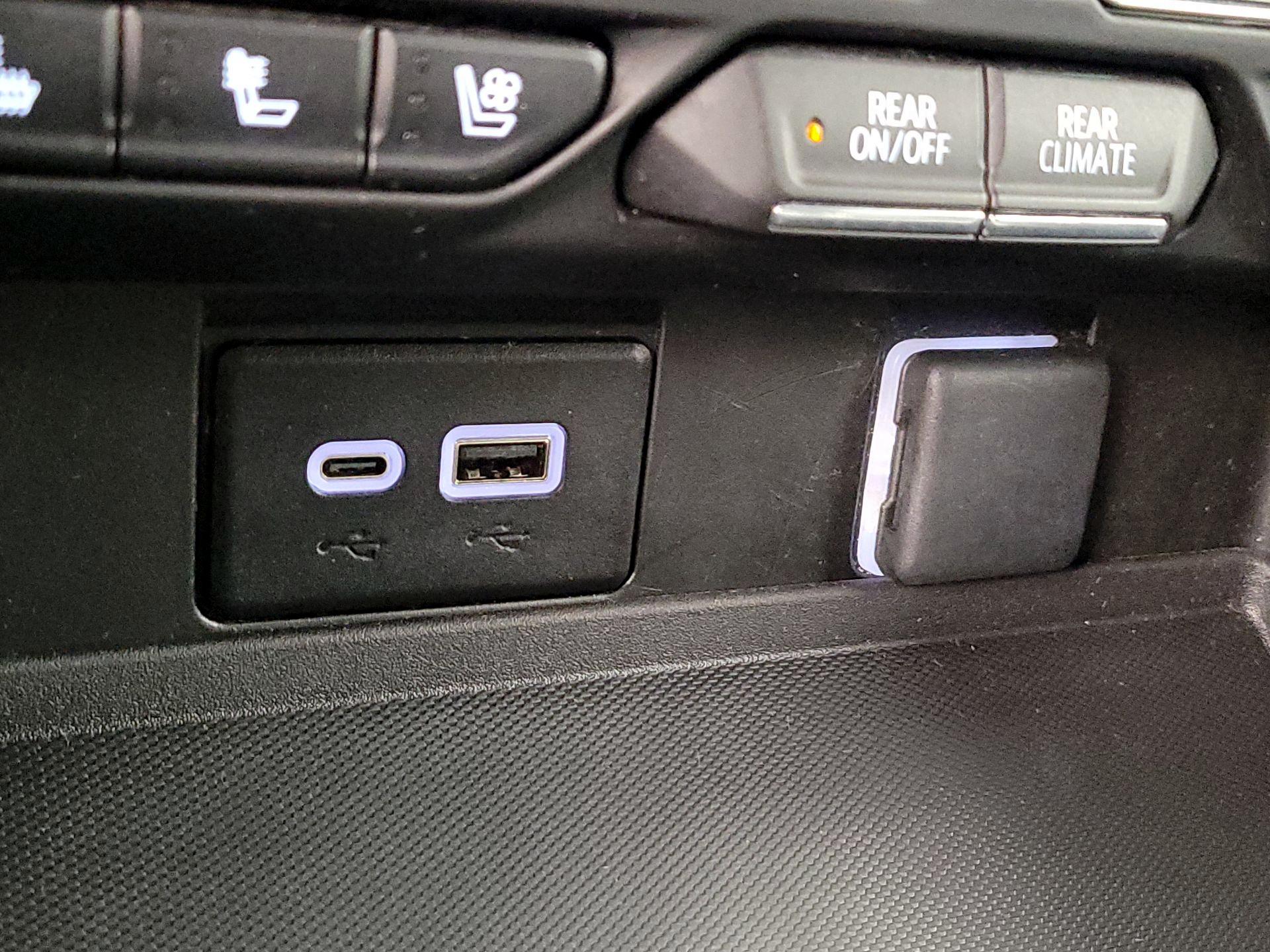 Thumbnail: 2023 Chevrolet Suburban - 18