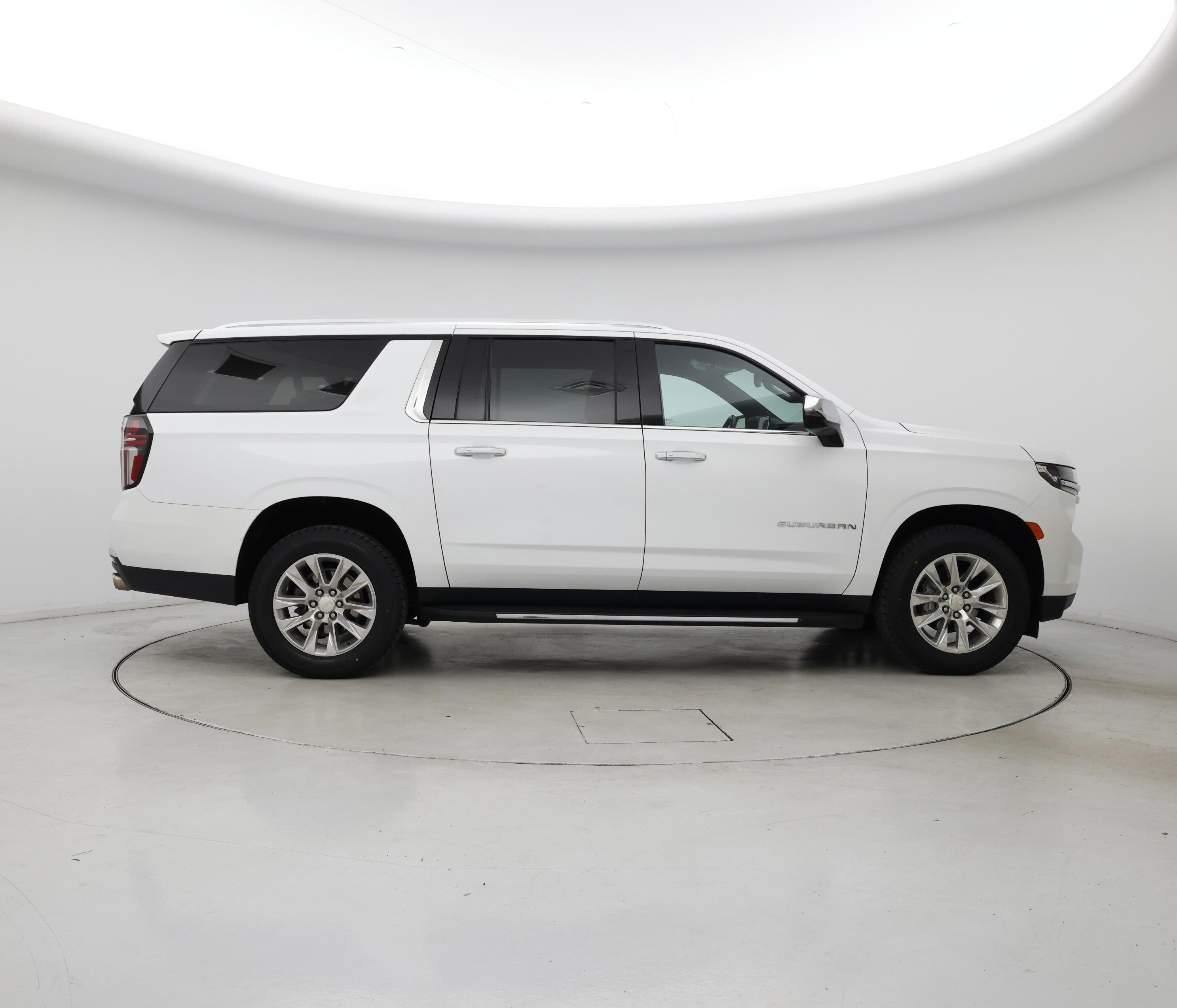 Thumbnail: 2023 Chevrolet Suburban - 7