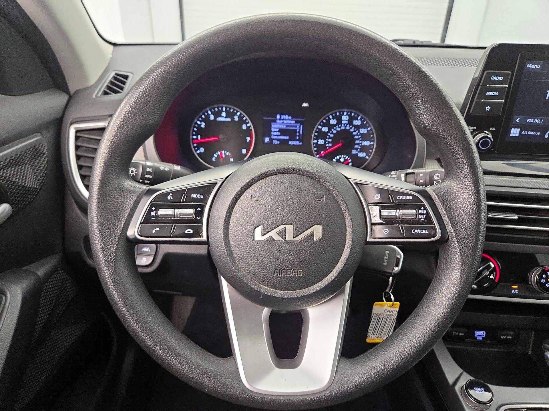 Thumbnail: 2022 Kia Seltos - 10