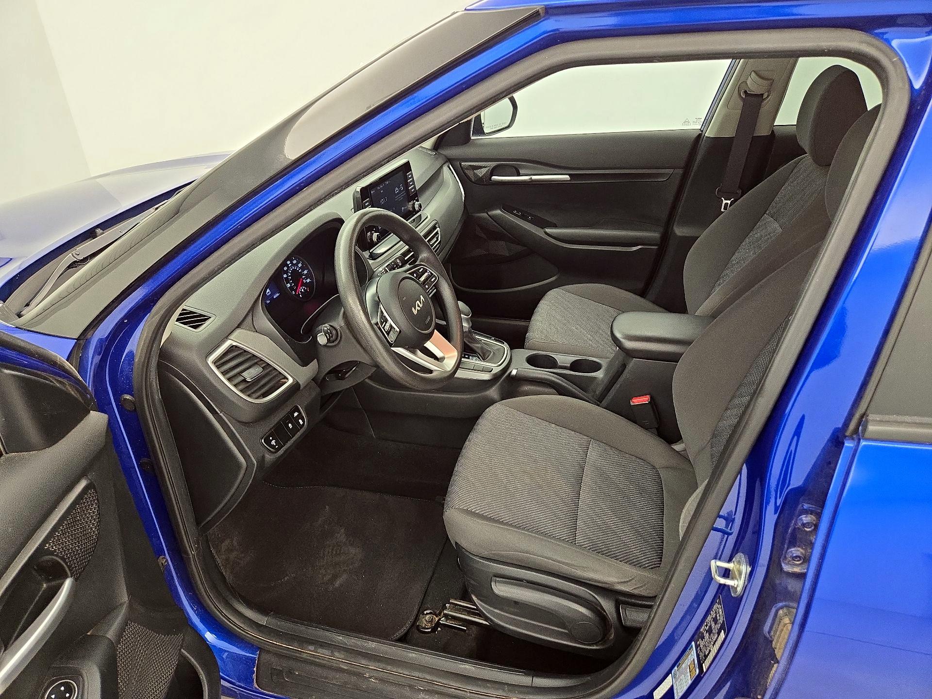 Thumbnail: 2022 Kia Seltos - 11