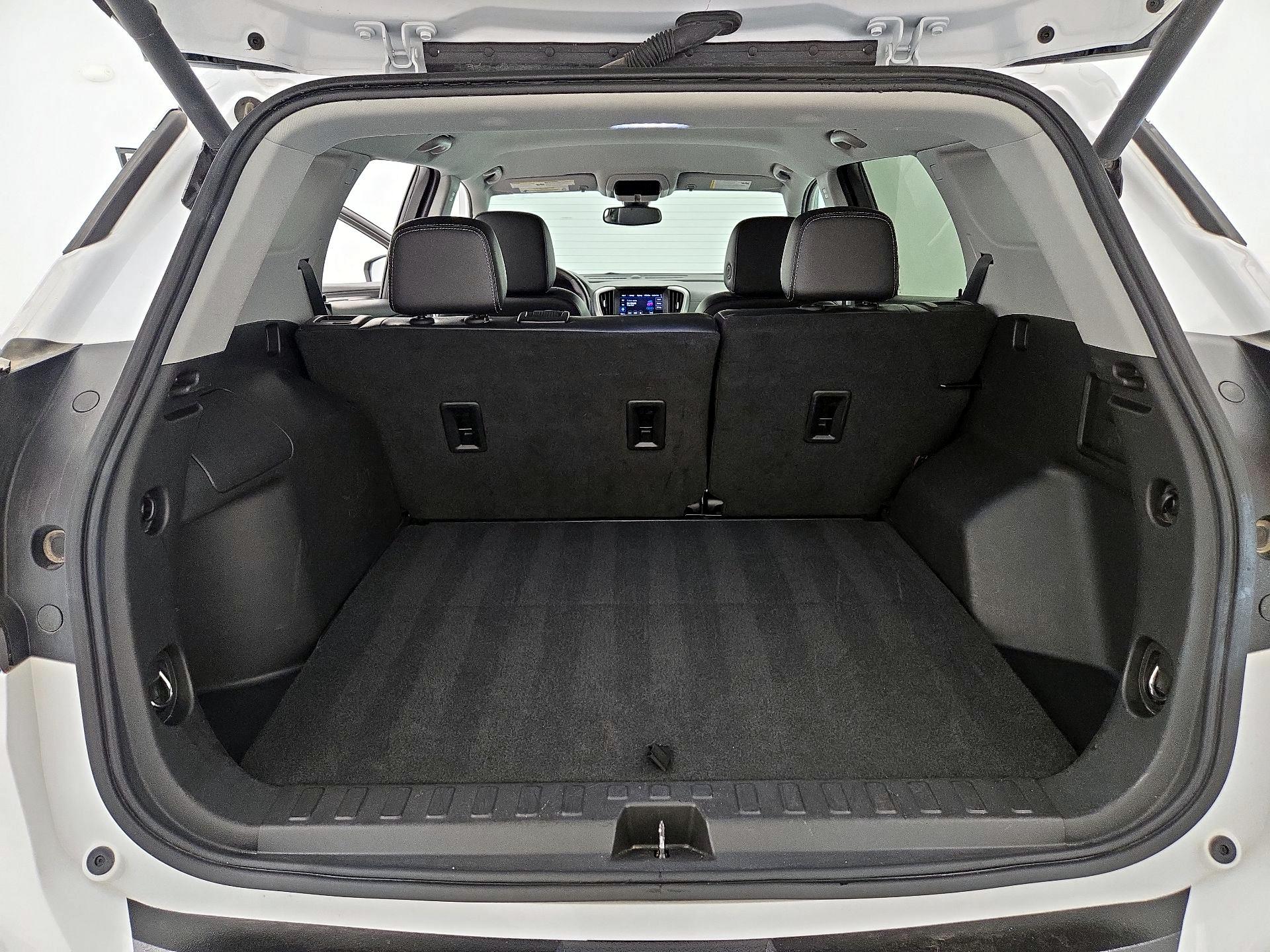 Thumbnail: 2024 GMC Terrain - 20