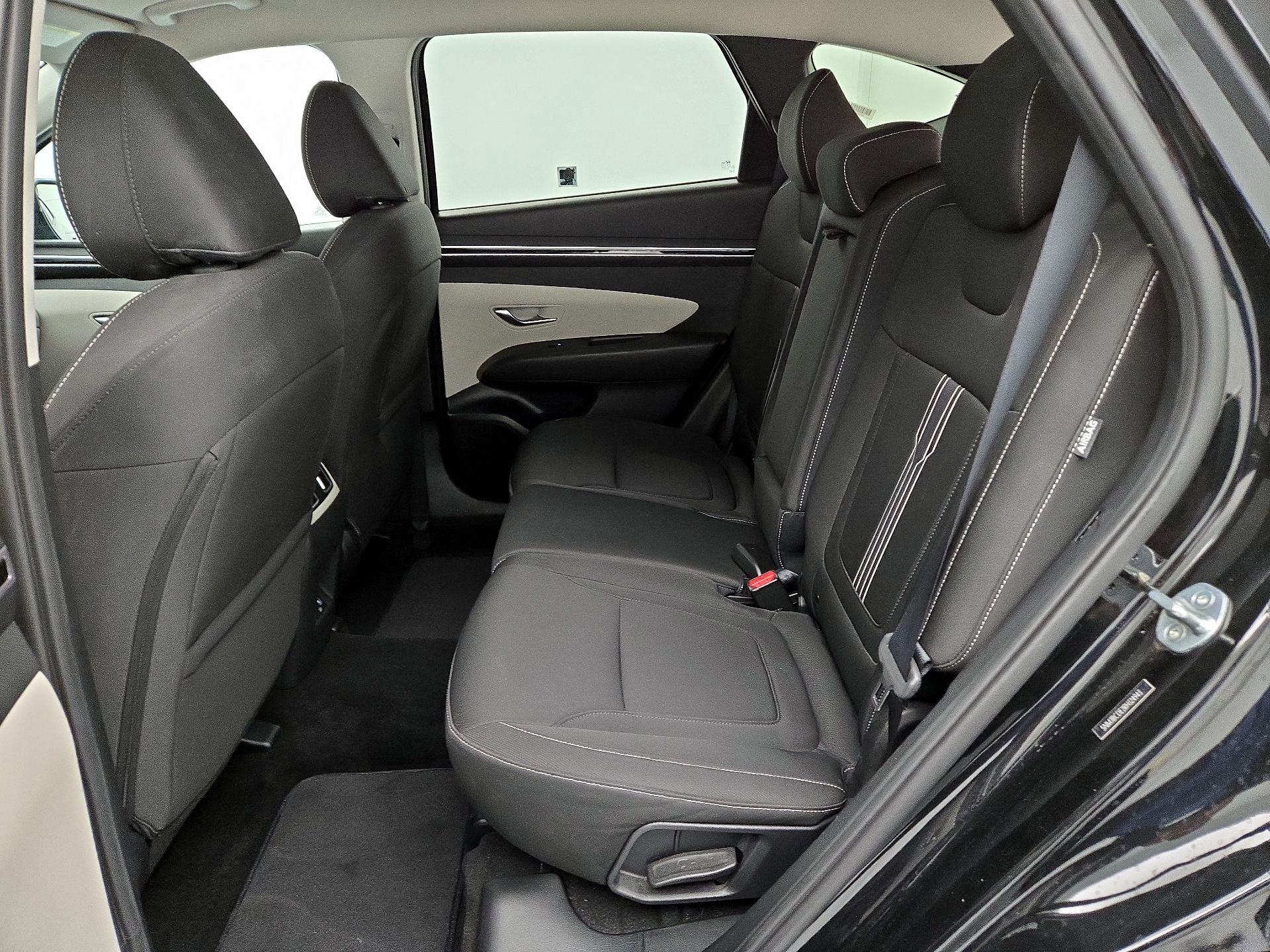 Thumbnail: 2024 Hyundai Tucson - 19