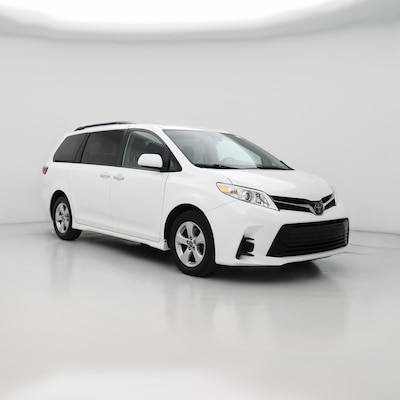 2019 Toyota Sienna LE