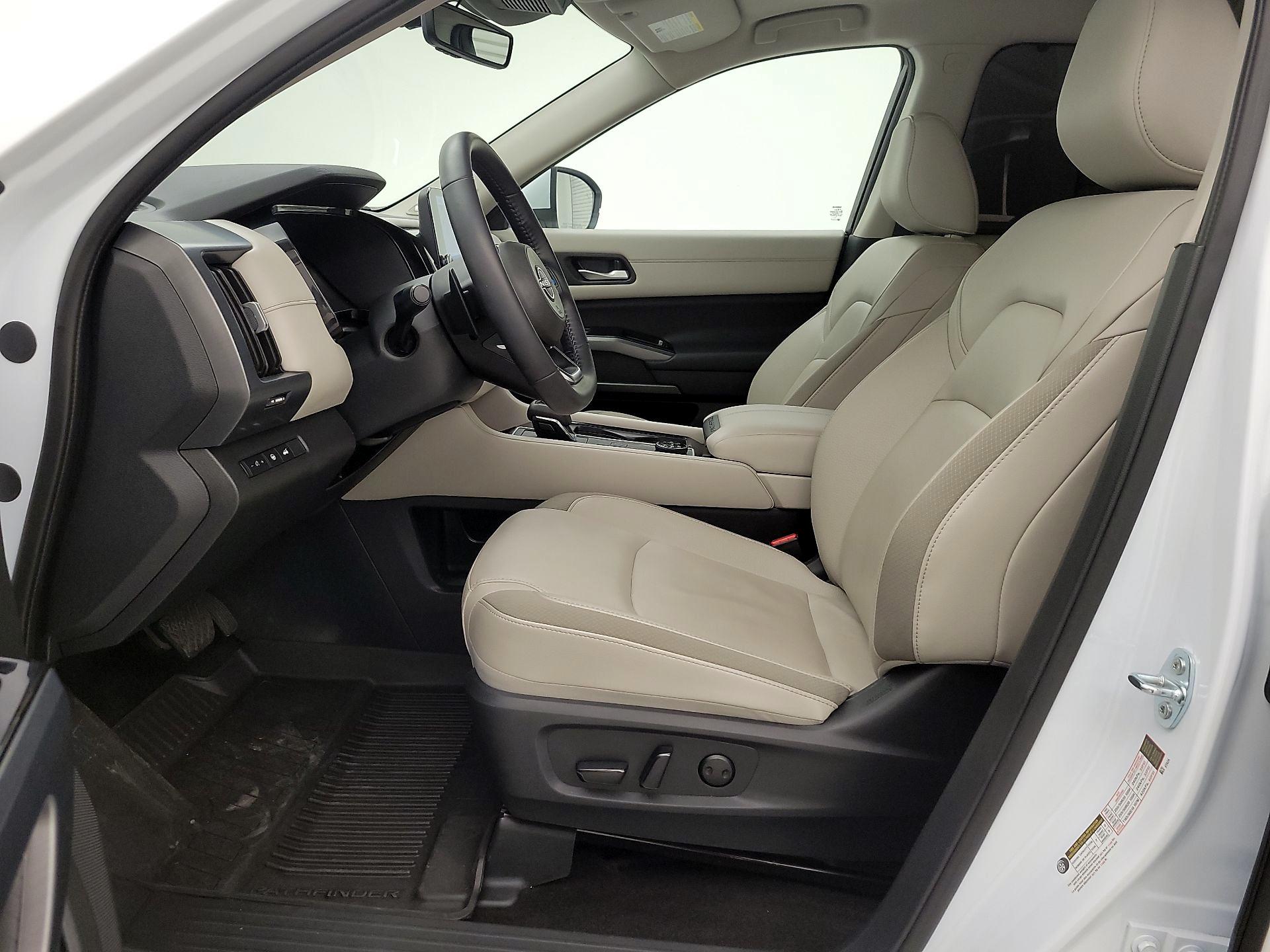 Thumbnail: 2025 Nissan Pathfinder - 11