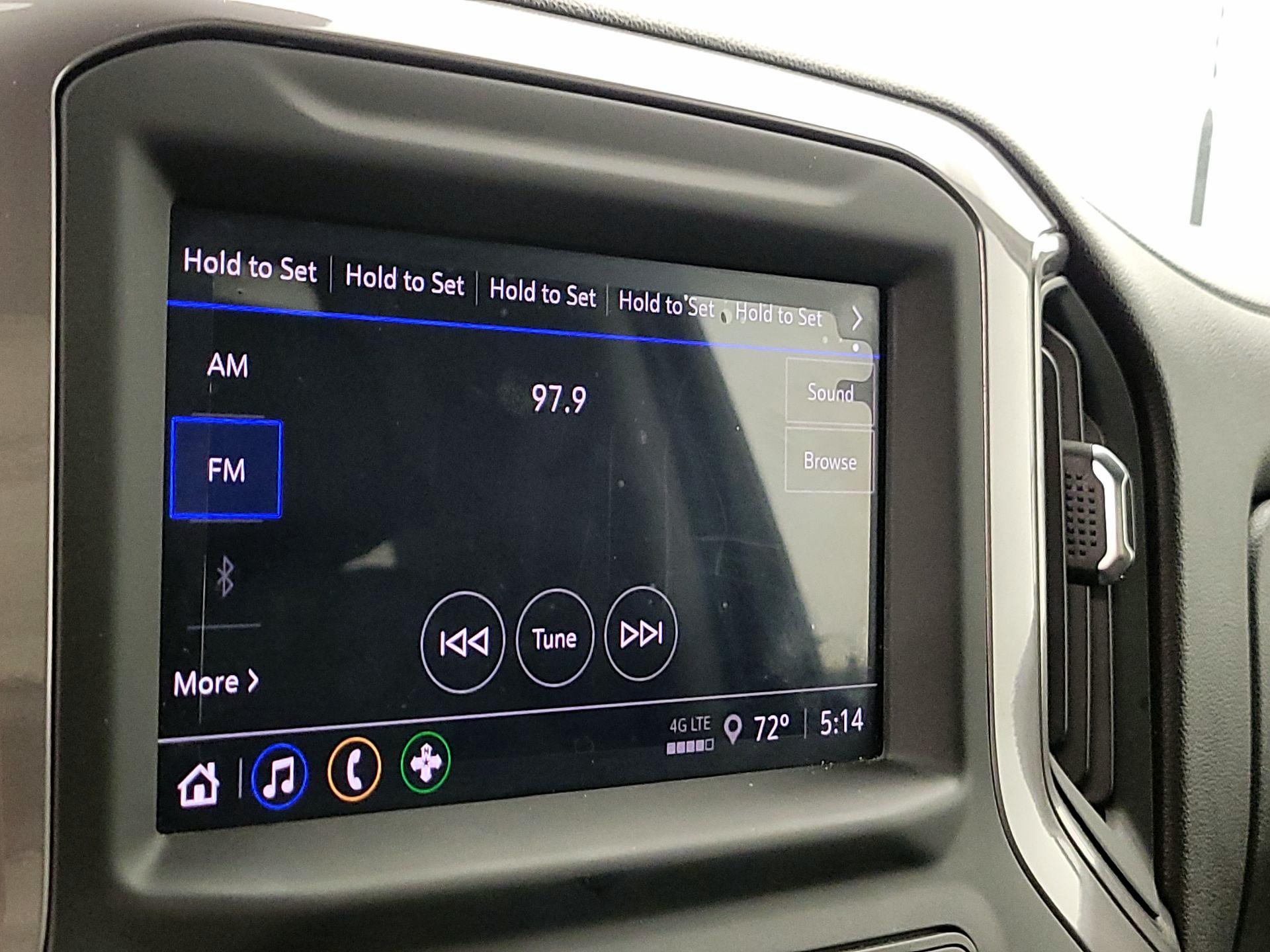 Thumbnail: 2024 Chevrolet Silverado 3500 - 15