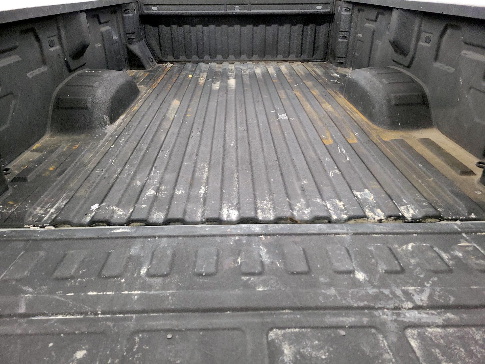 Thumbnail: 2024 Chevrolet Silverado 3500 - 19