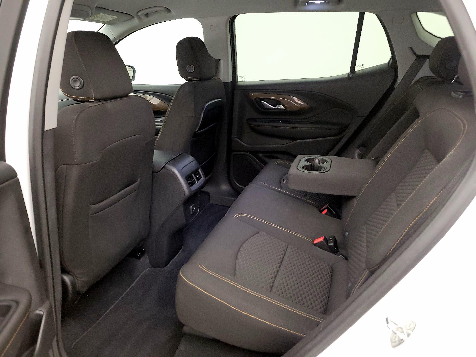 Thumbnail: 2020 GMC Terrain - 19