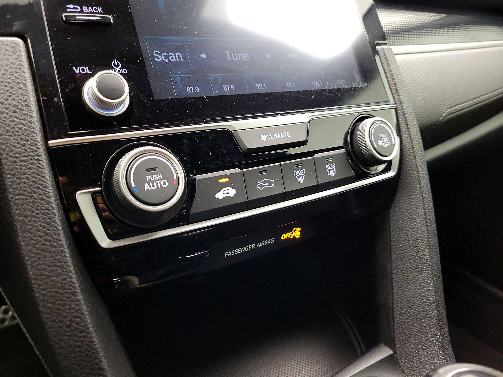 Thumbnail: 2019 Honda Civic - 16