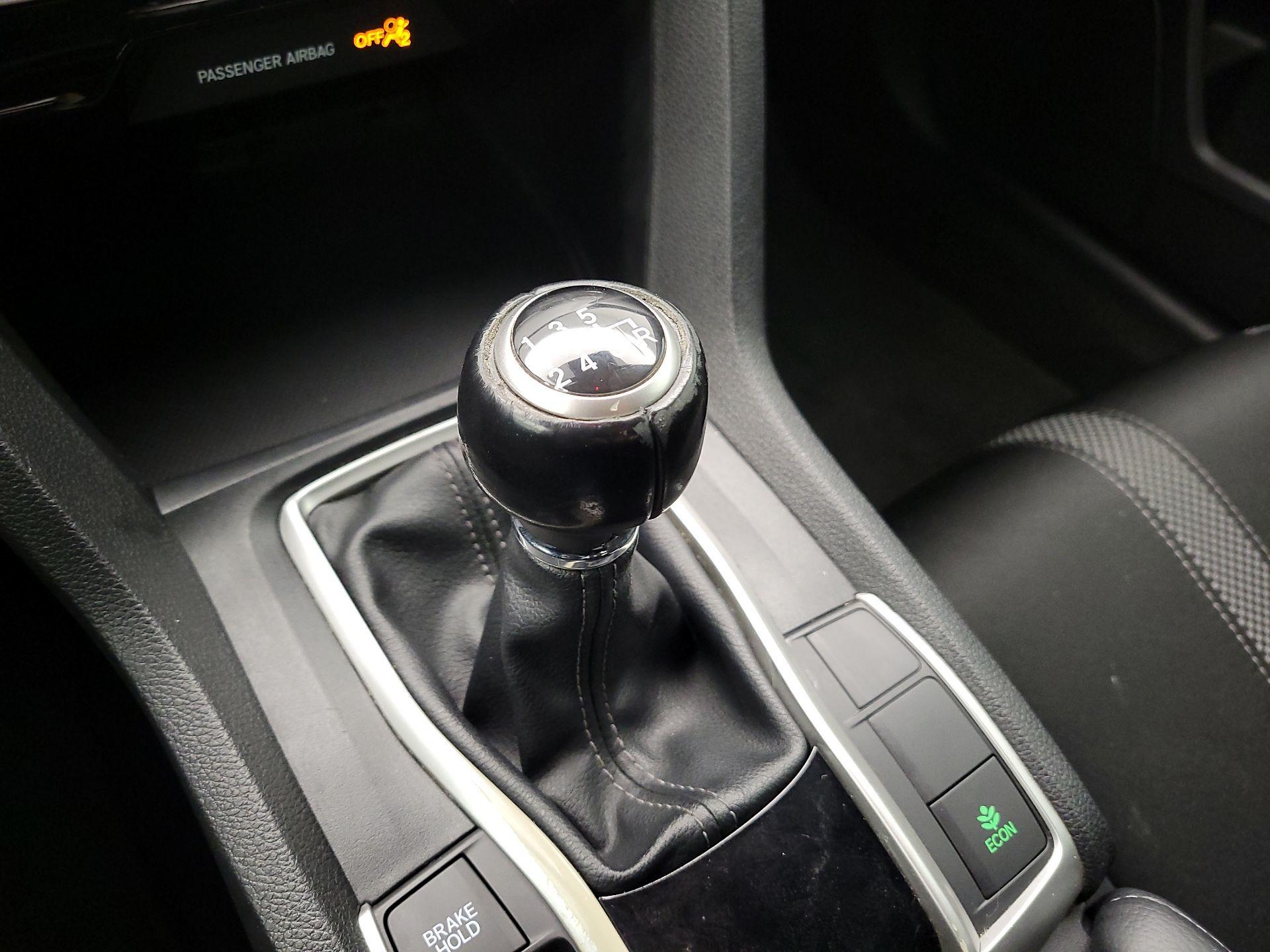 Thumbnail: 2019 Honda Civic - 17