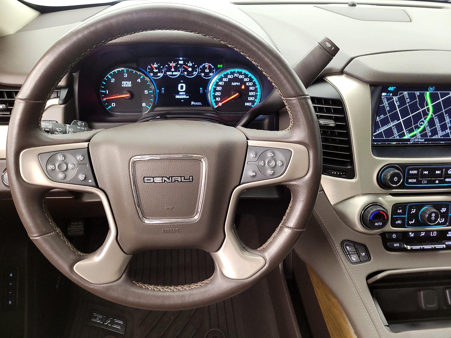 Thumbnail: 2020 GMC Yukon XL - 10