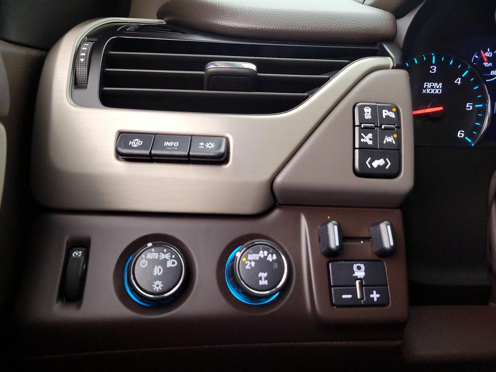 Thumbnail: 2020 GMC Yukon XL - 13