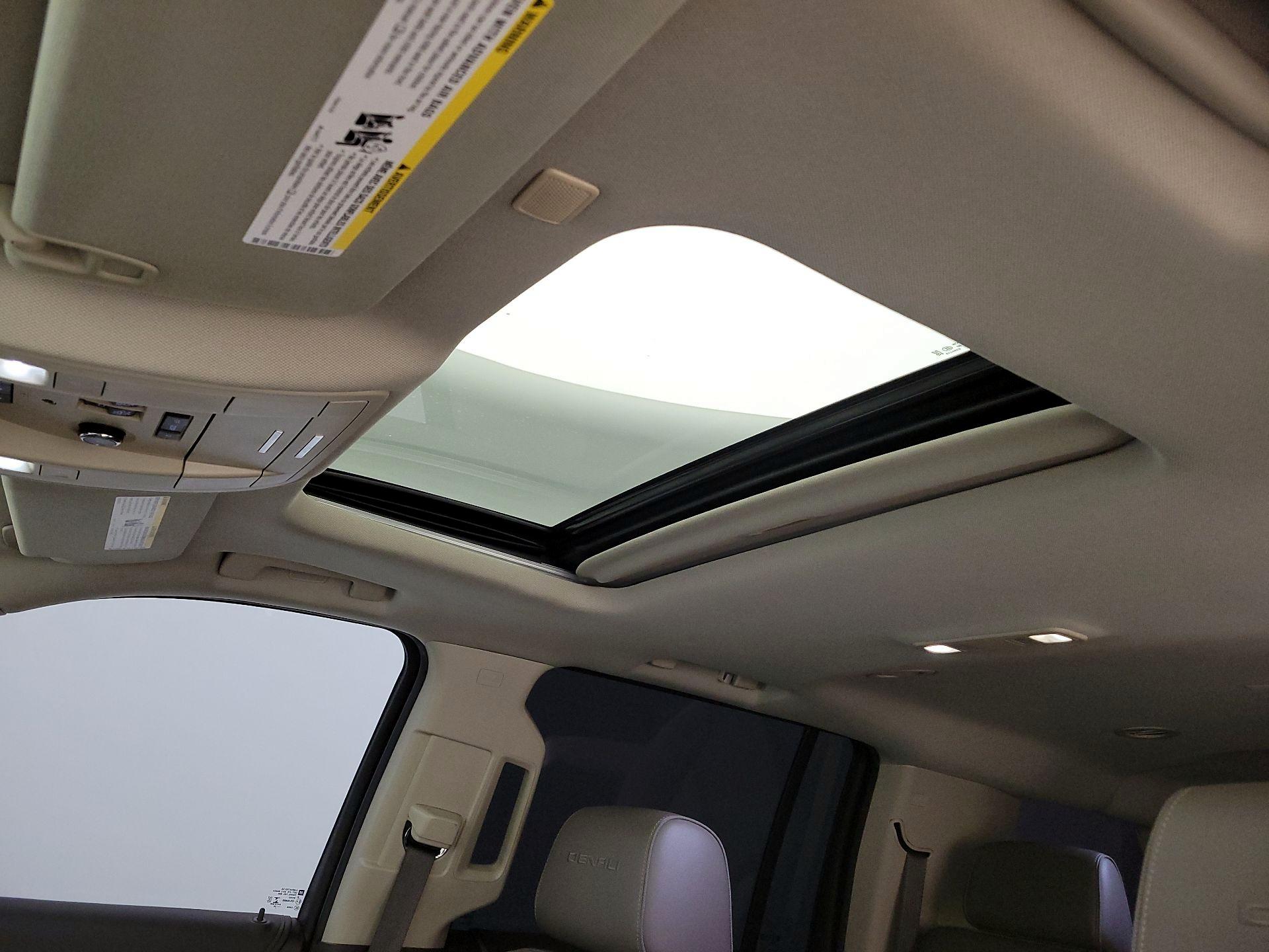 Thumbnail: 2020 GMC Yukon XL - 20