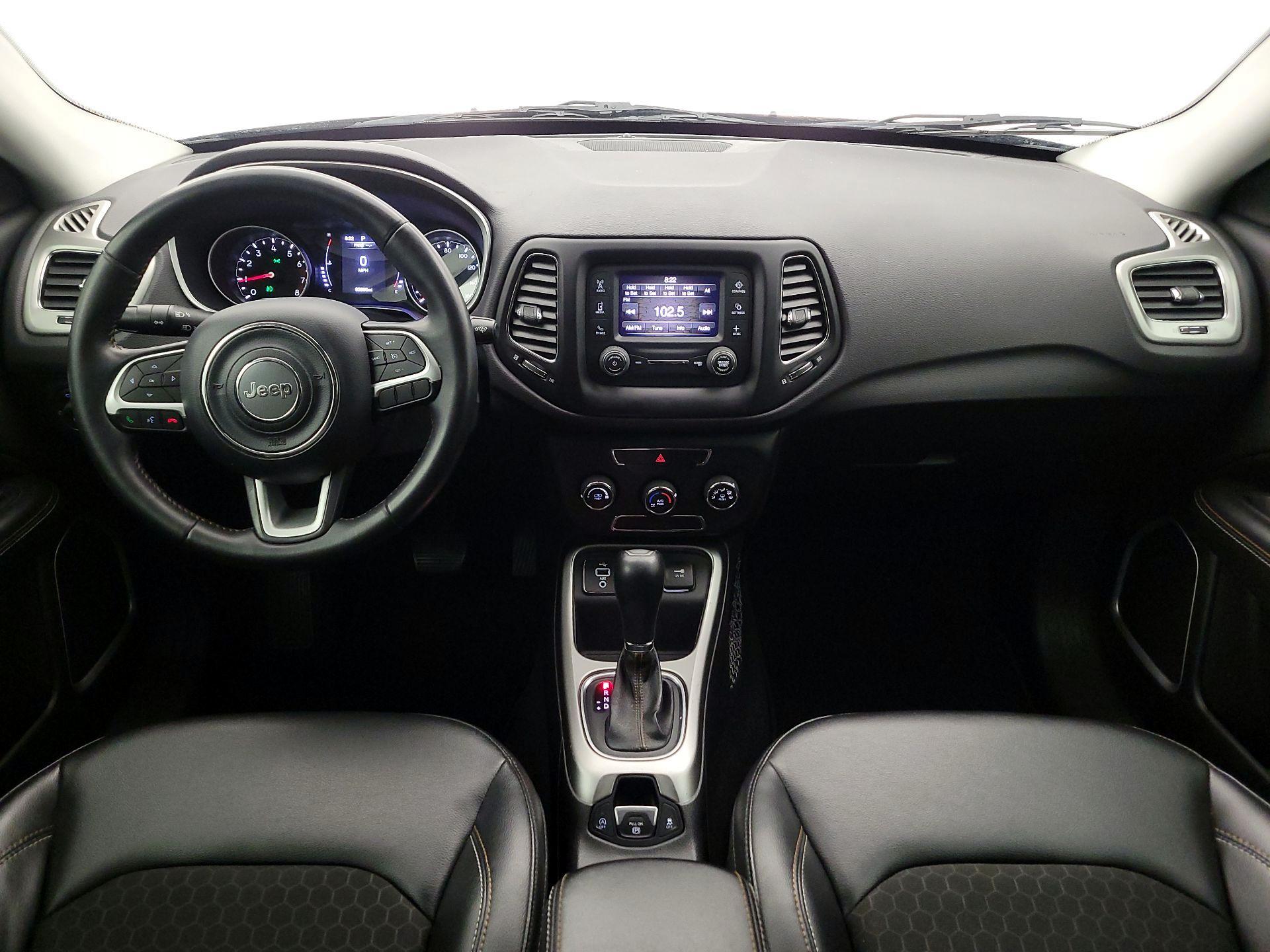 Thumbnail: 2018 Jeep Compass - 9