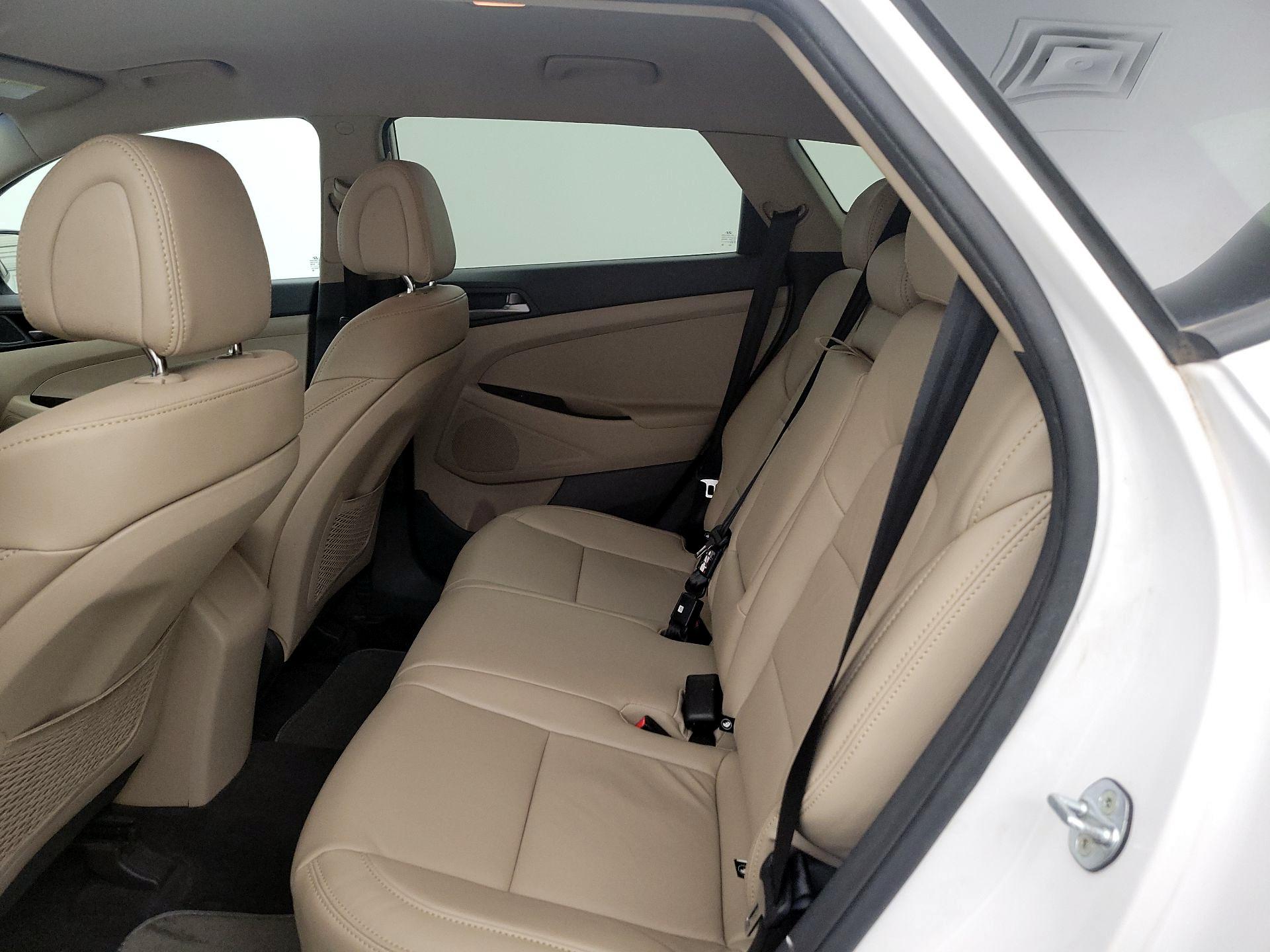 Thumbnail: 2017 Hyundai Tucson - 19