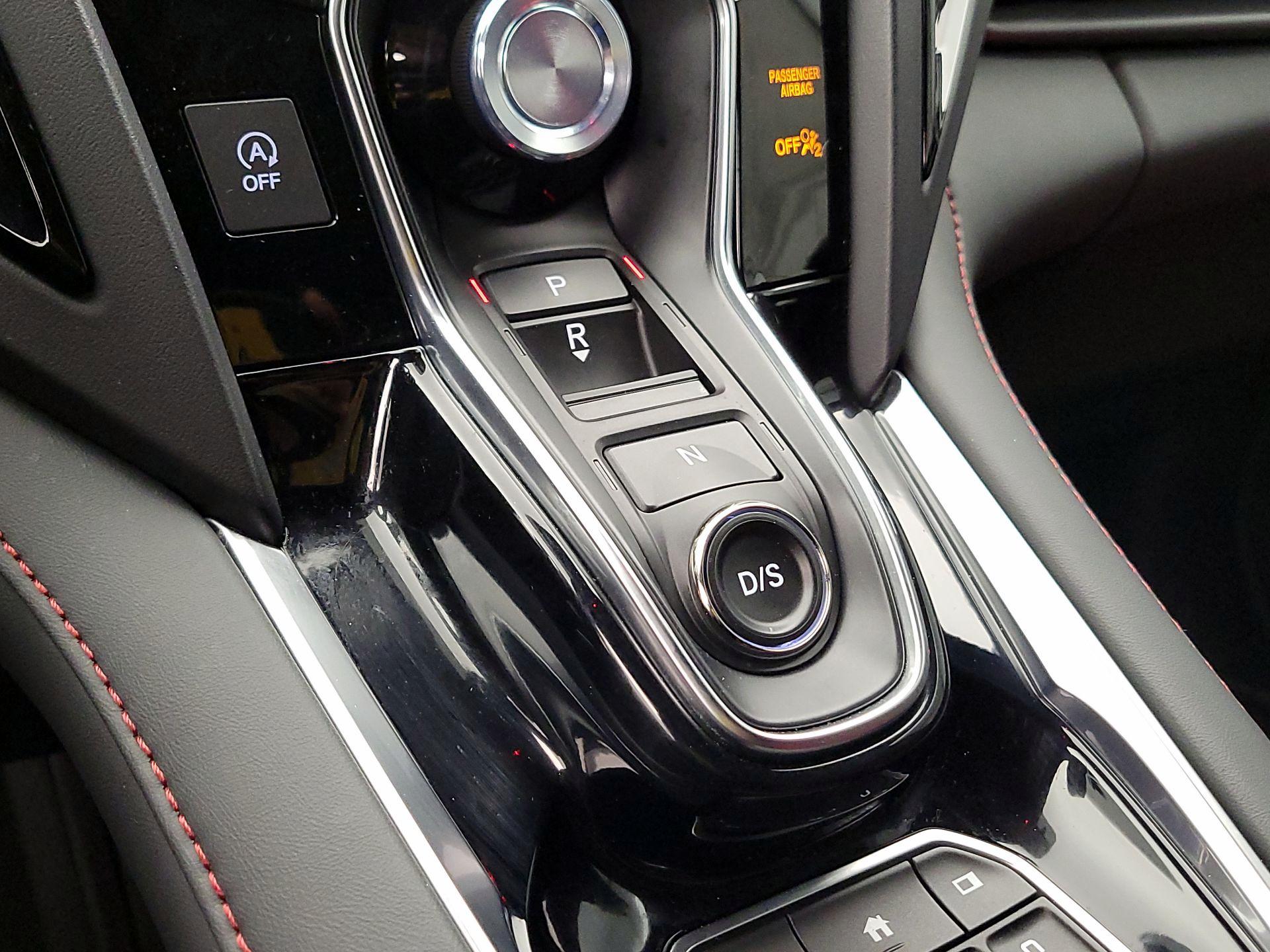 Thumbnail: 2021 Acura RDX - 18