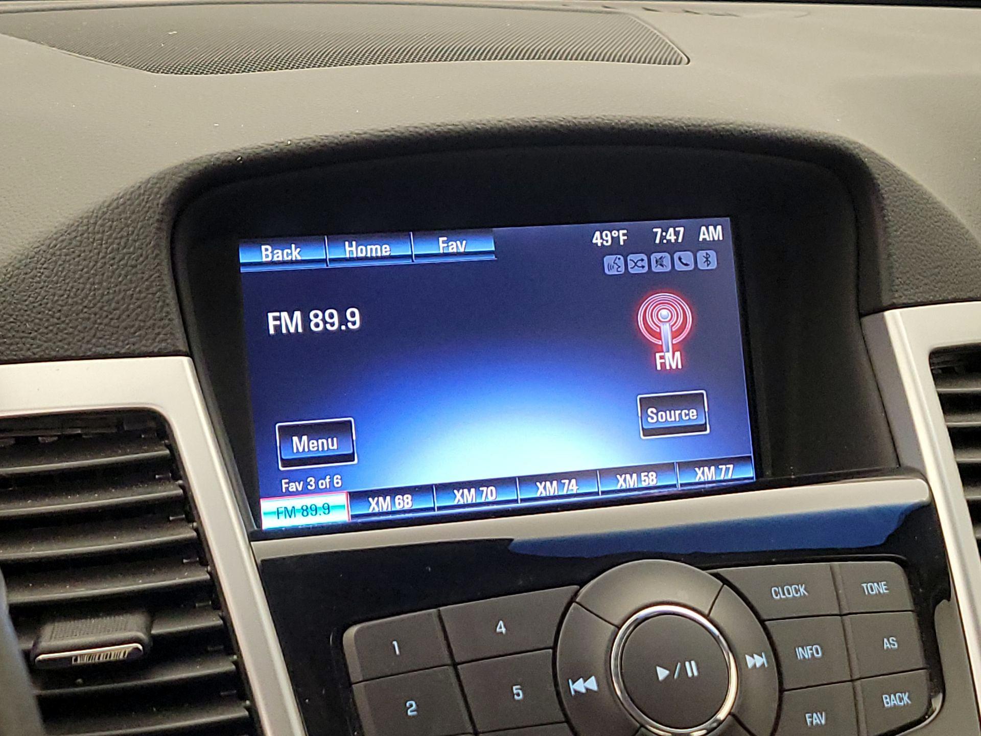 Thumbnail: 2015 Chevrolet Cruze - 14