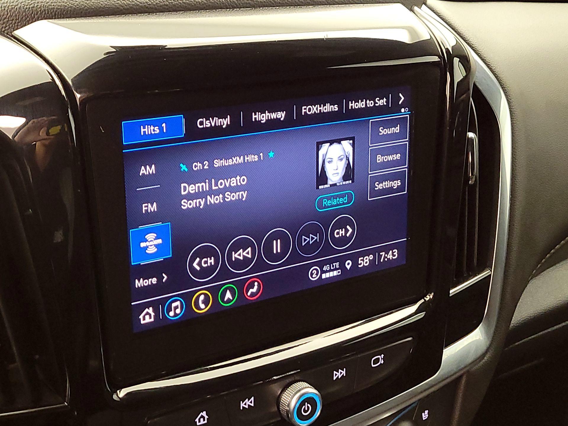 Thumbnail: 2023 Chevrolet Traverse - 15