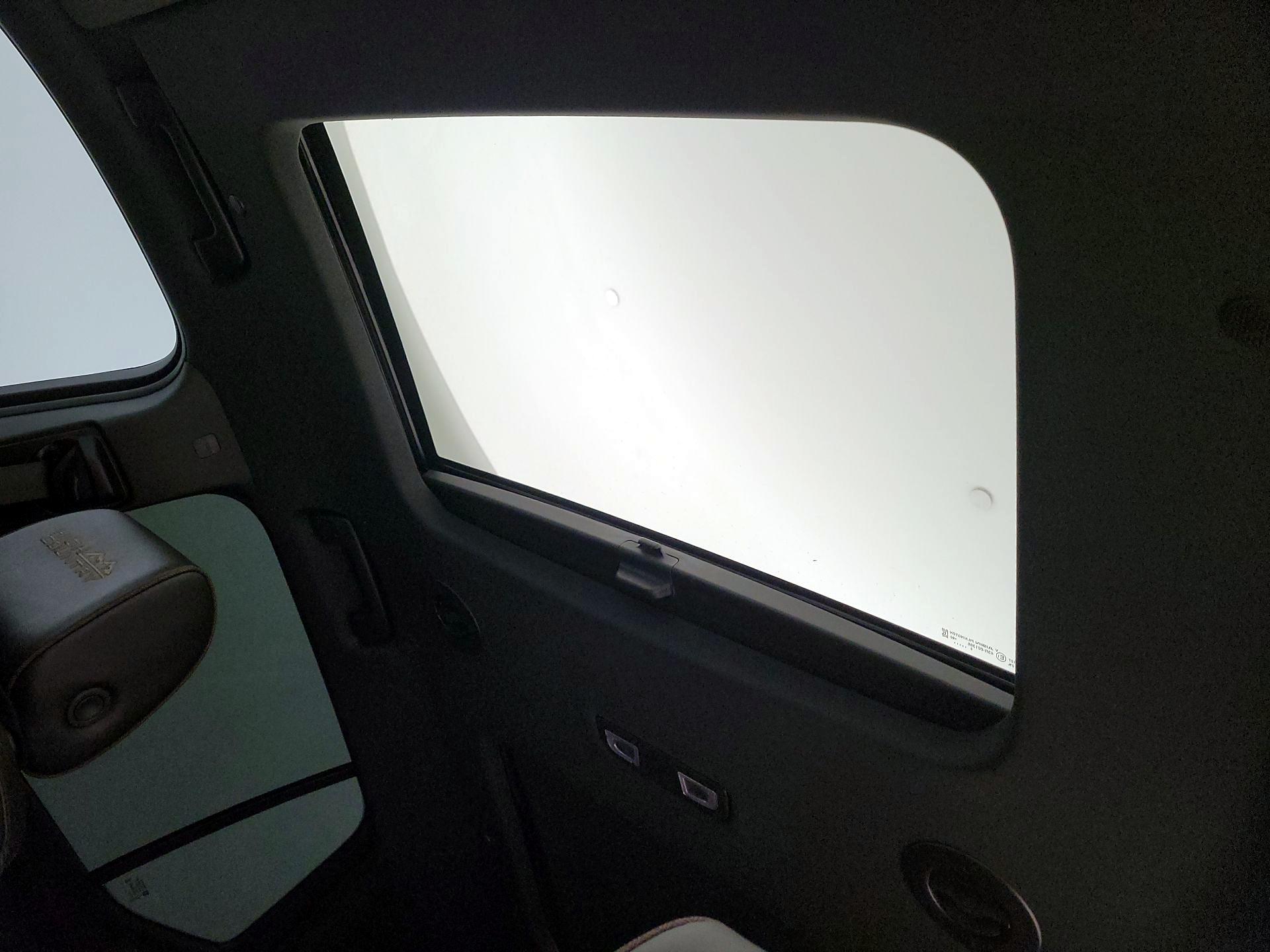 Thumbnail: 2023 Chevrolet Traverse - 19