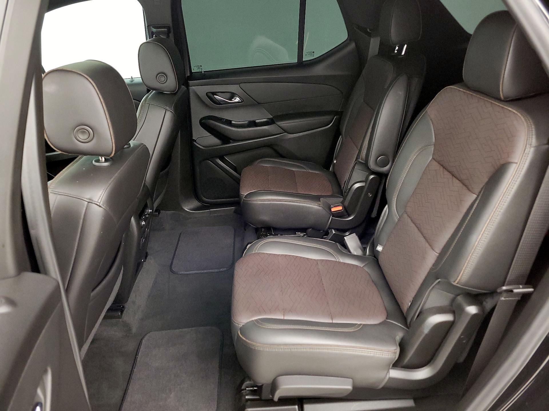 Thumbnail: 2023 Chevrolet Traverse - 20