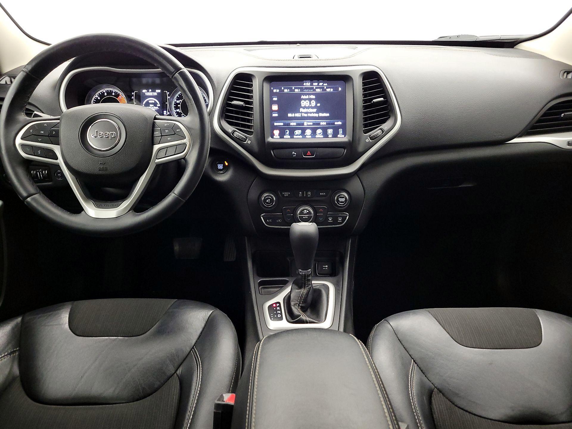 Thumbnail: 2018 Jeep Cherokee - 9