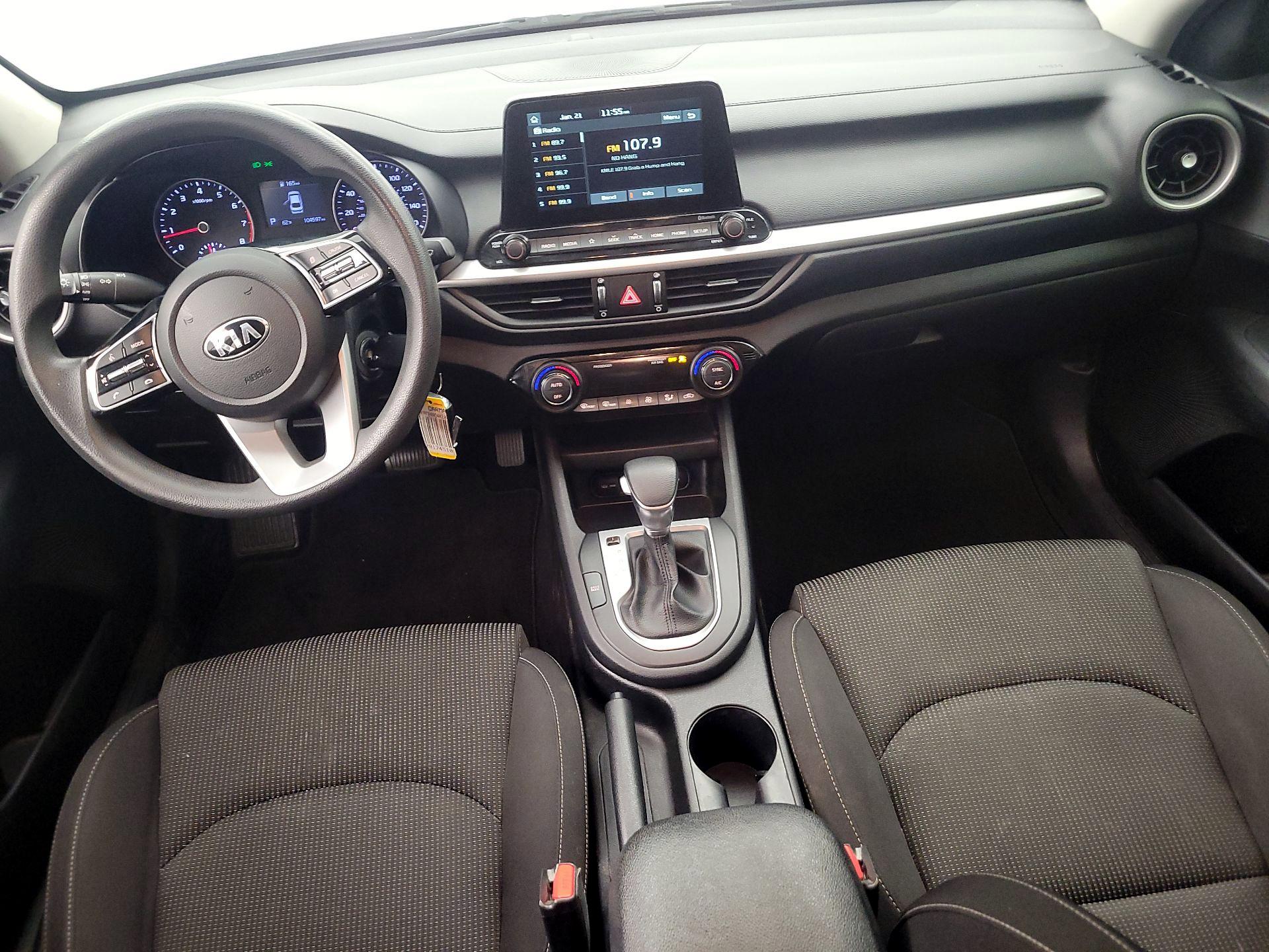 Thumbnail: 2019 Kia Forte - 9