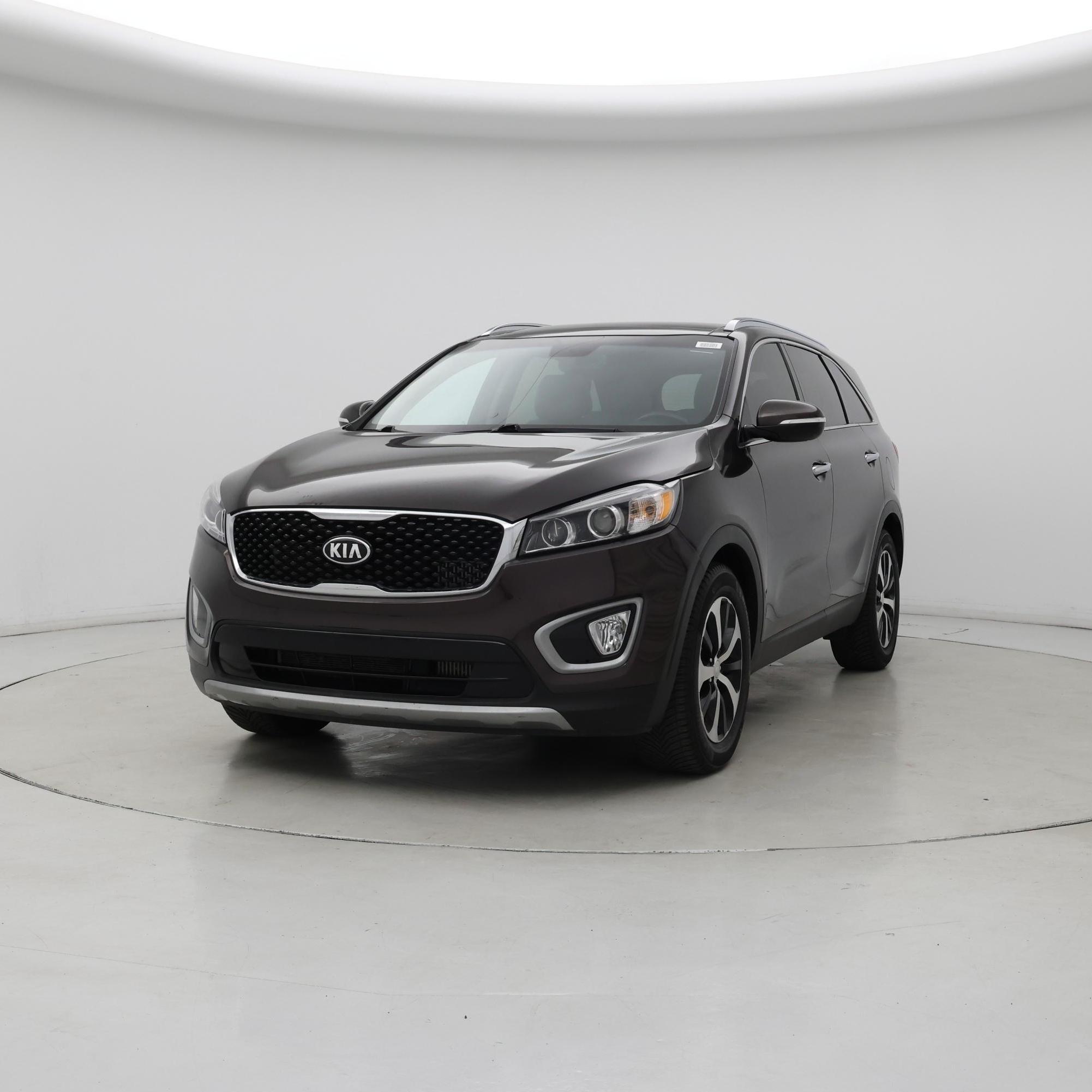 Thumbnail: 2016 Kia Sorento - 4