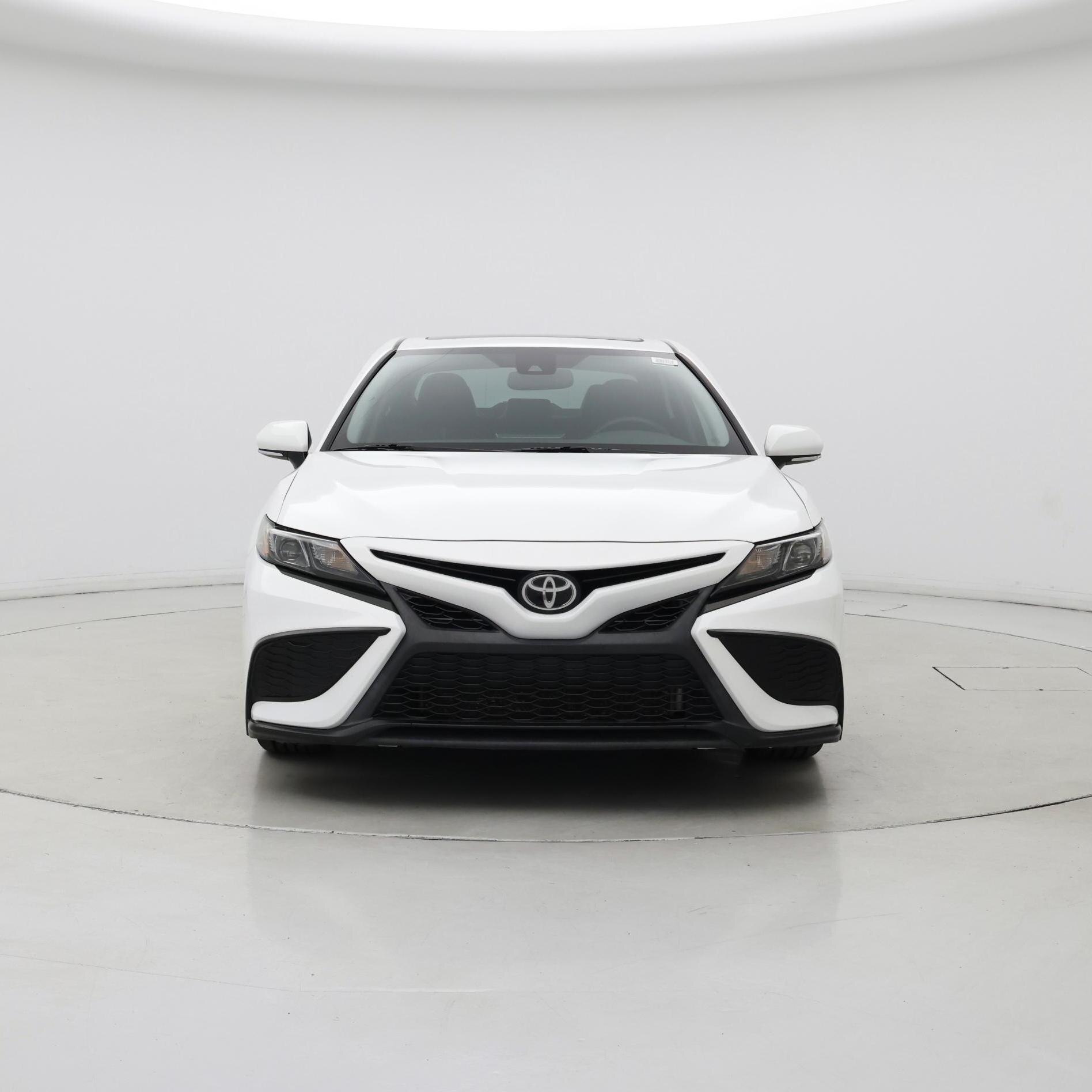 Thumbnail: 2022 Toyota Camry - 5