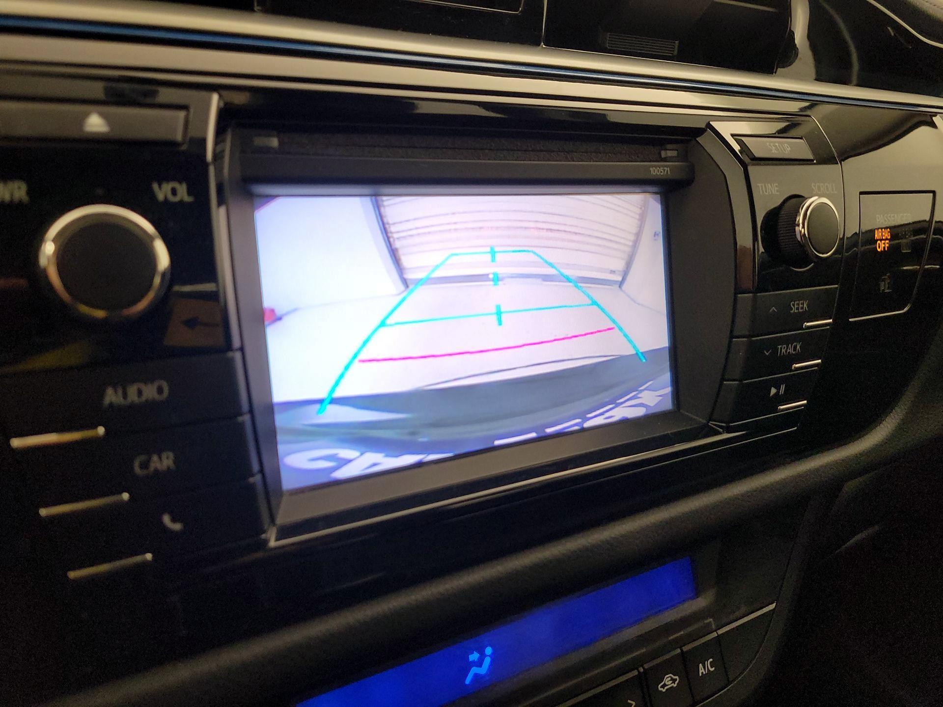 Thumbnail: 2016 Toyota Corolla - 14