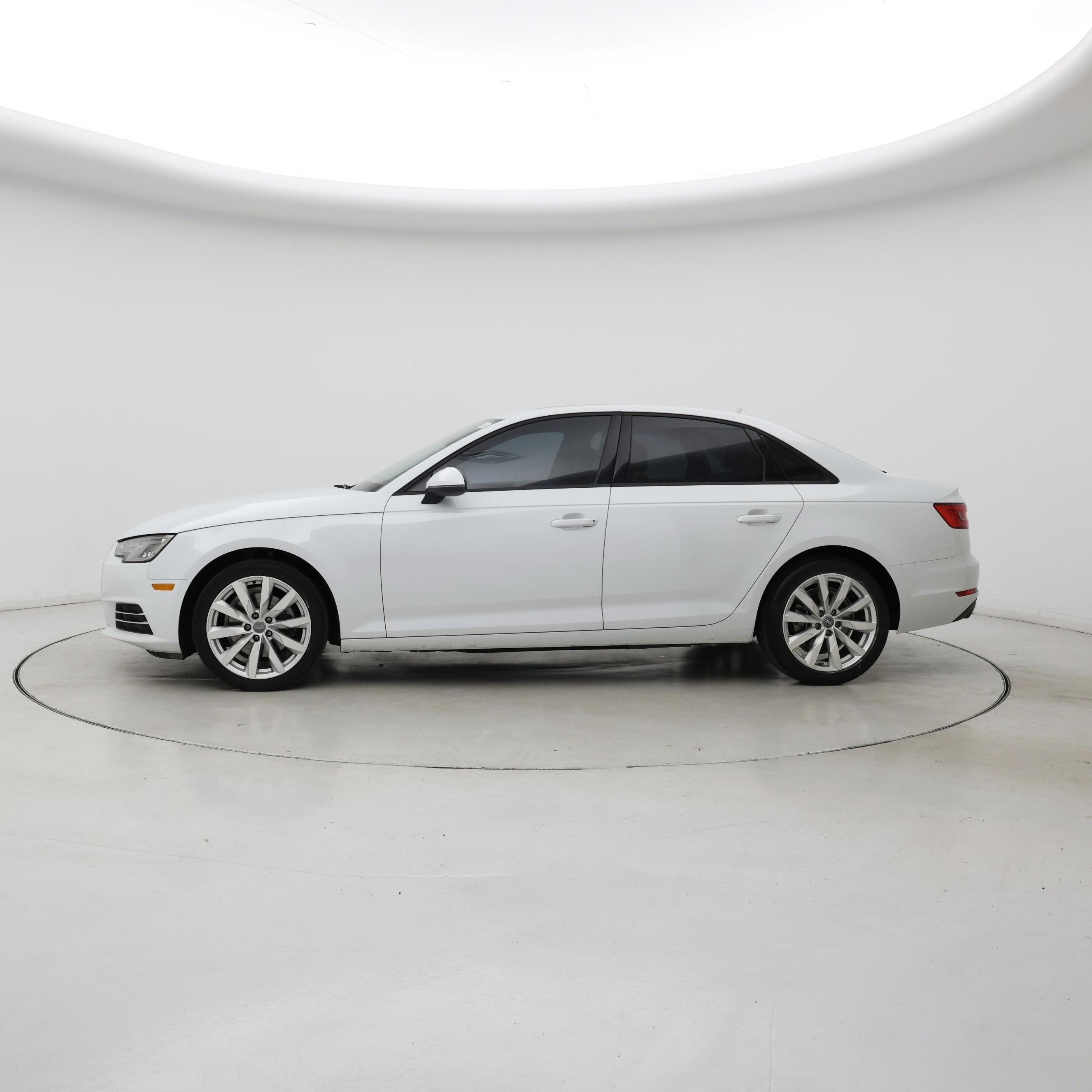 Thumbnail: 2017 Audi A4 - 3